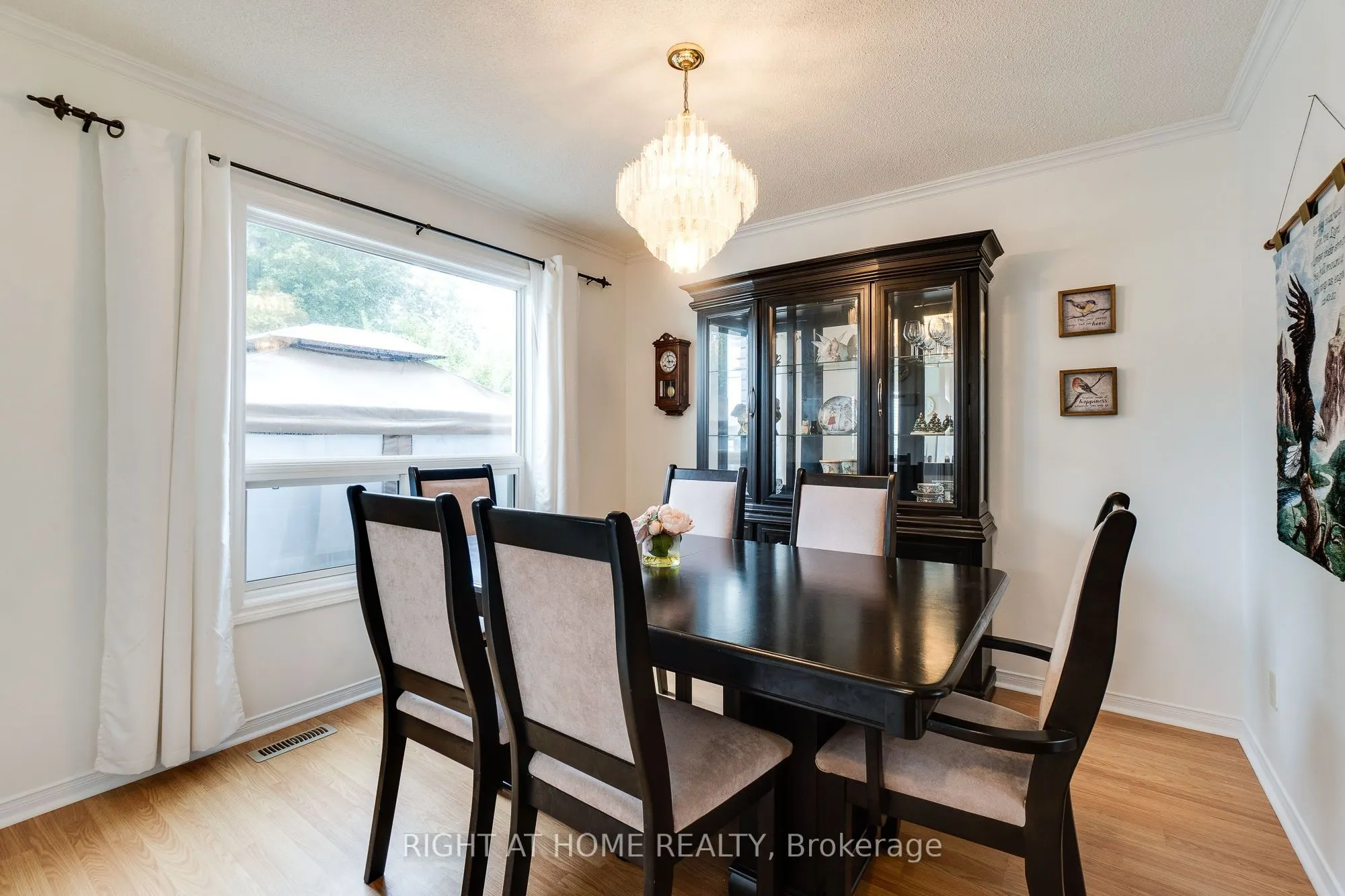 234 Philip Court W