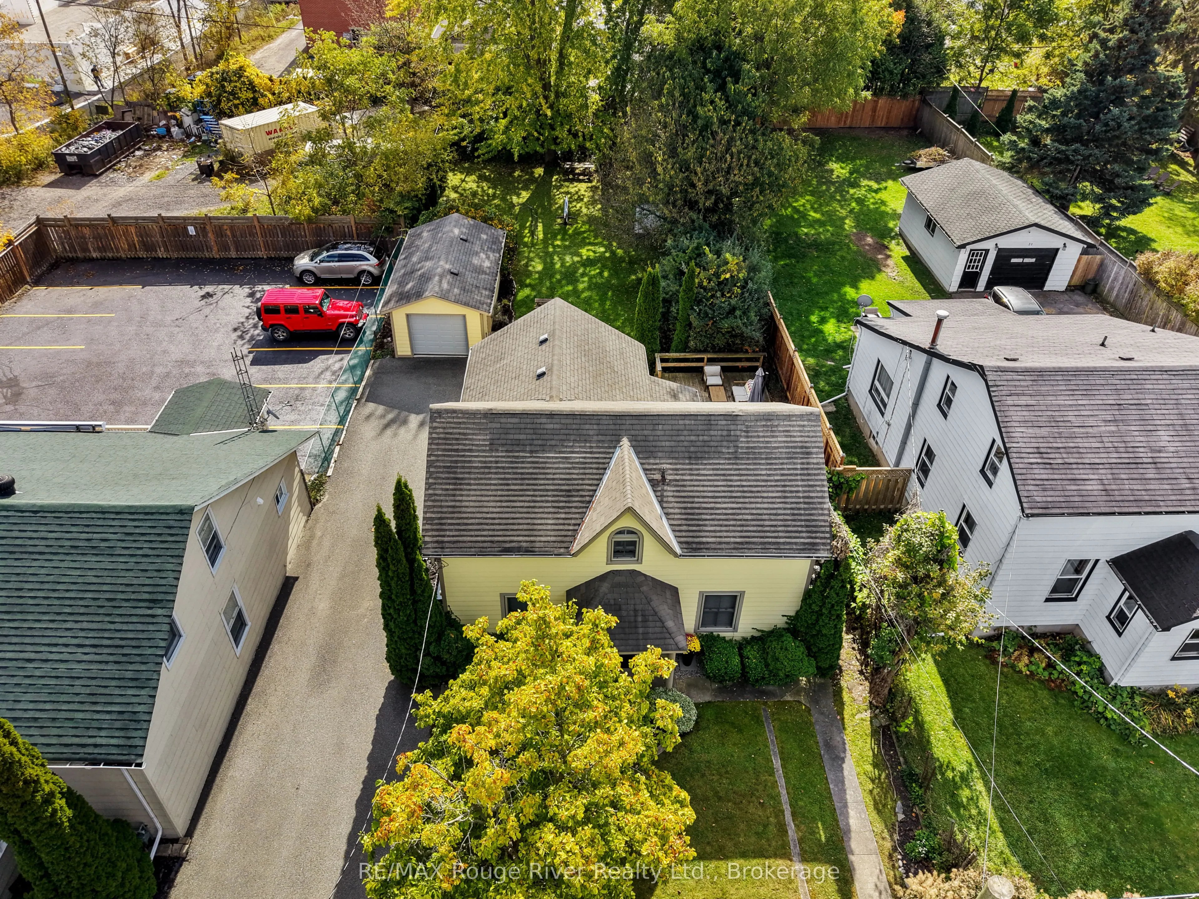 27 Buck Street