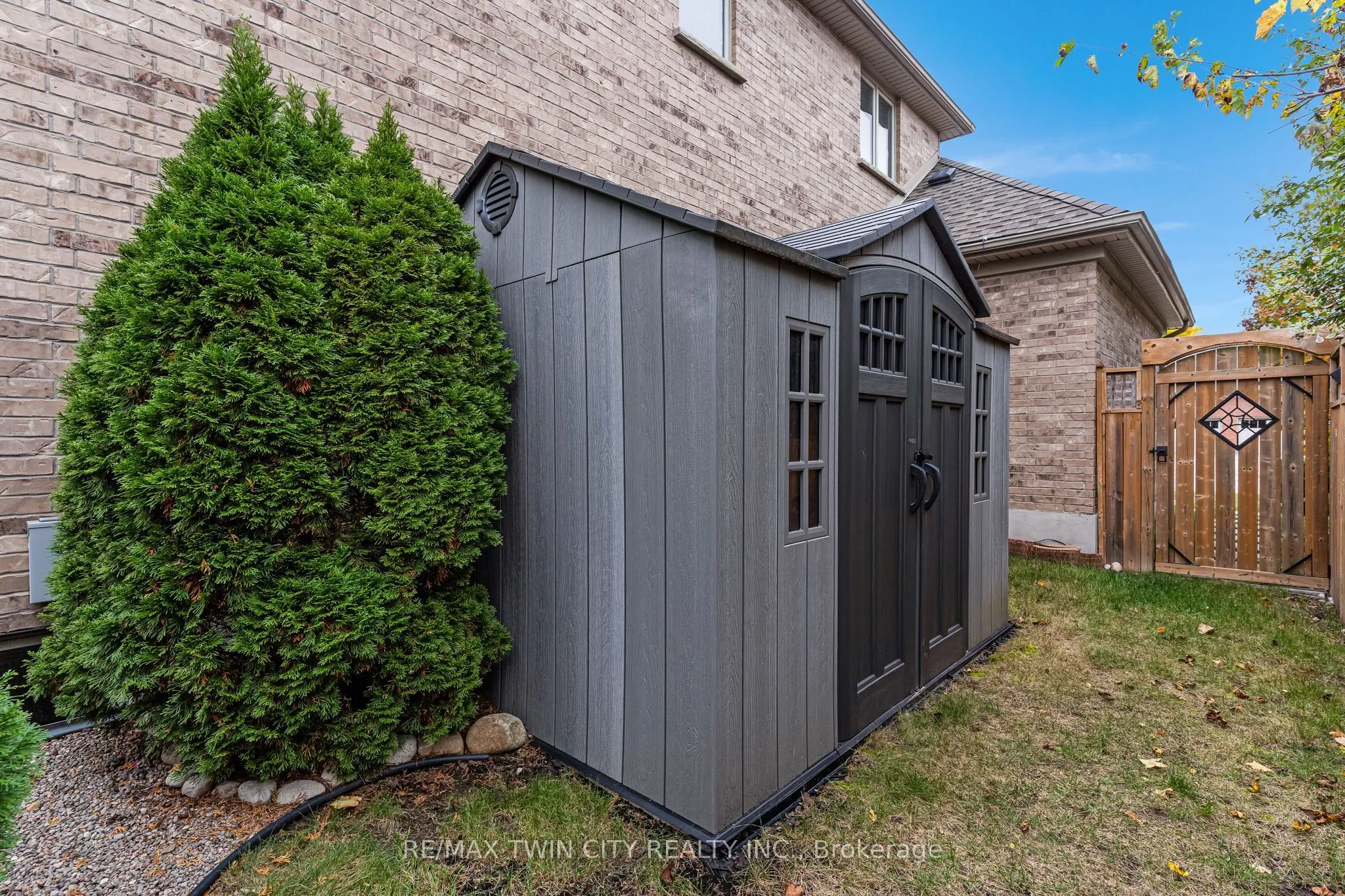 213 Deer Ridge Drive