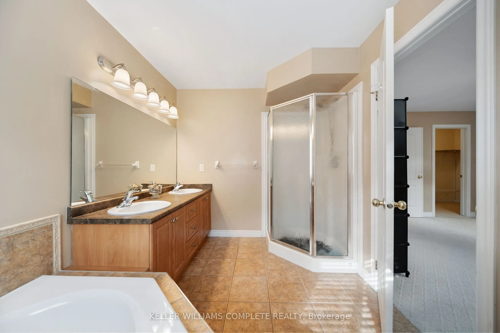 386 Old Mud Street