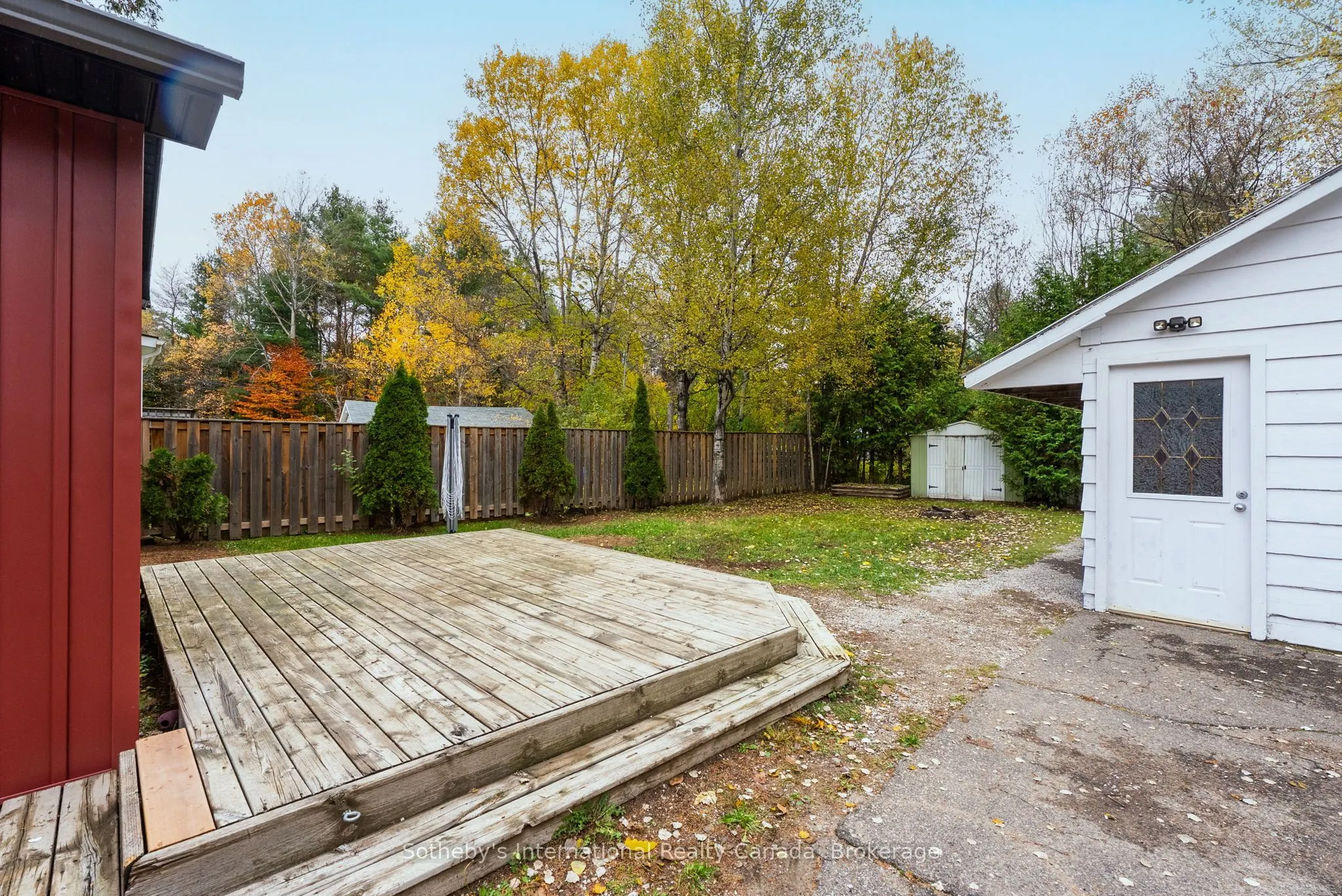 543 Muskoka Rd 3 Road N