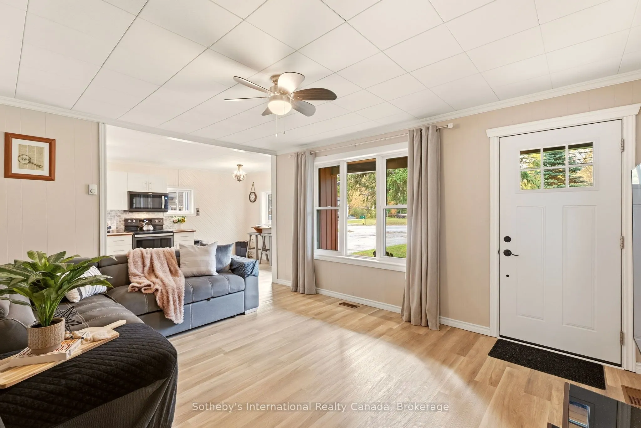 543 Muskoka Rd 3 Road N