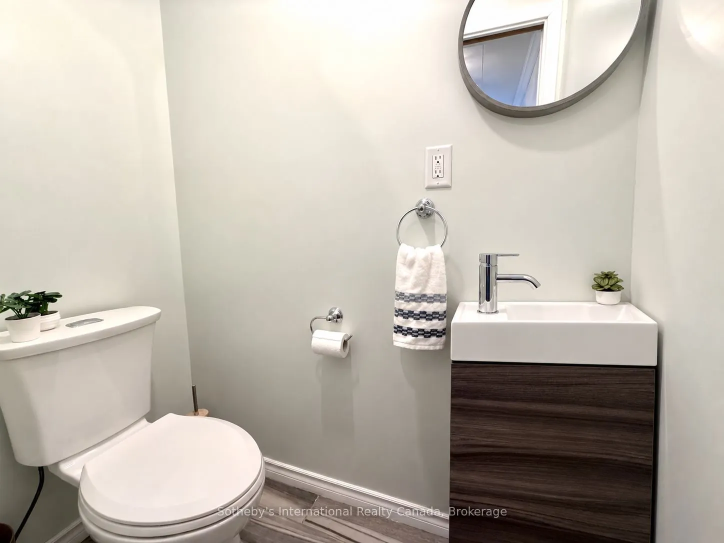 543 Muskoka Rd 3 Road N
