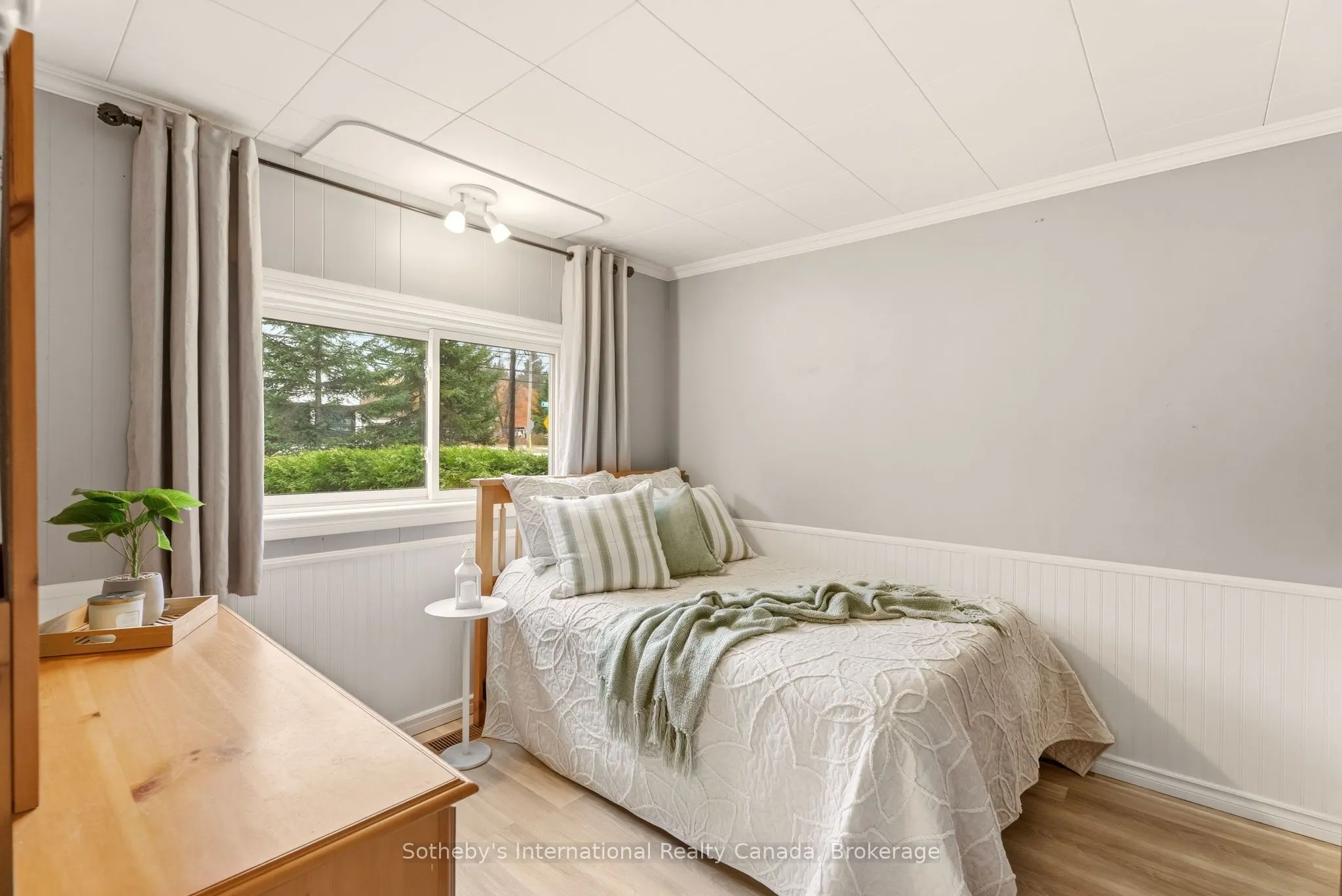543 Muskoka Rd 3 Road N
