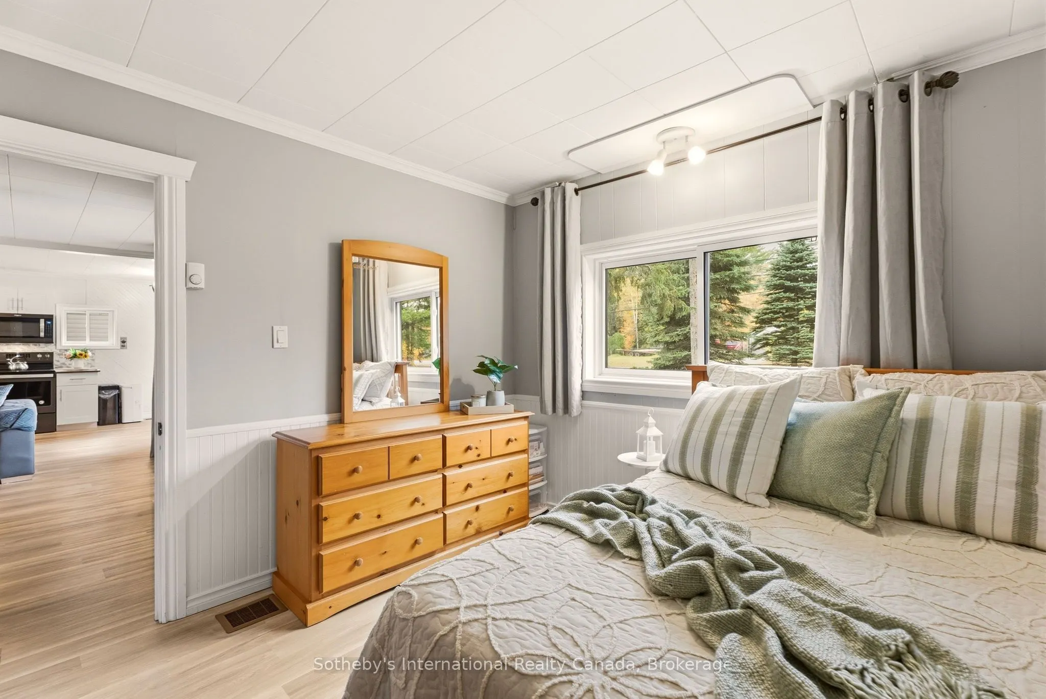 543 Muskoka Rd 3 Road N