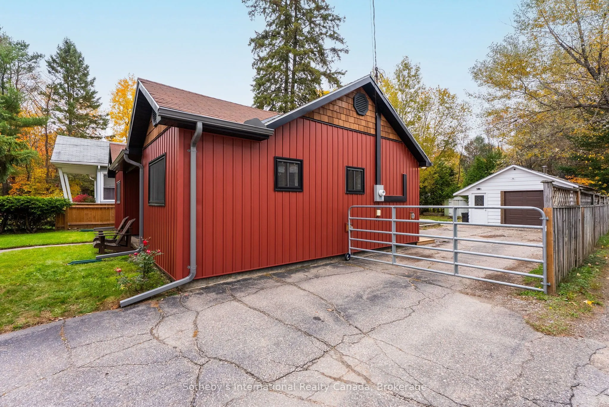543 Muskoka Rd 3 Road N