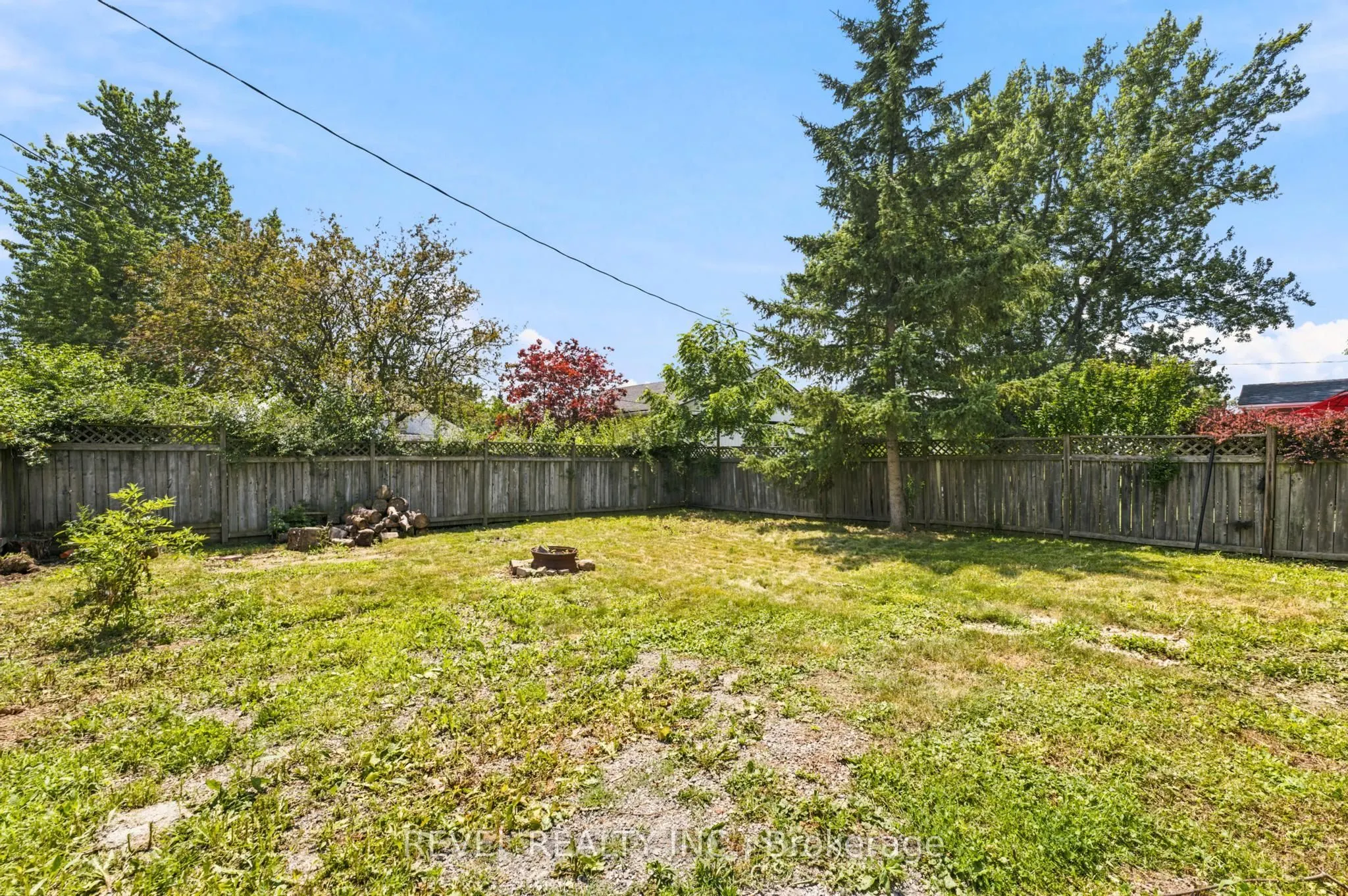 1217 ORCHARD Avenue