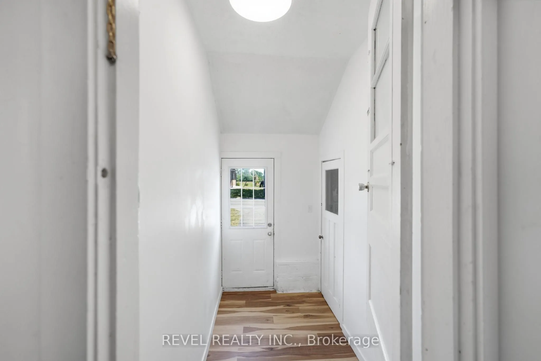 1217 ORCHARD Avenue