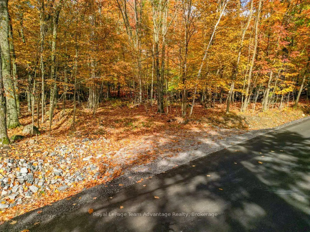 129 & 131 Bayview Drive