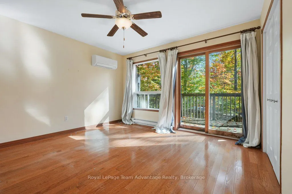 129 & 131 Bayview Drive