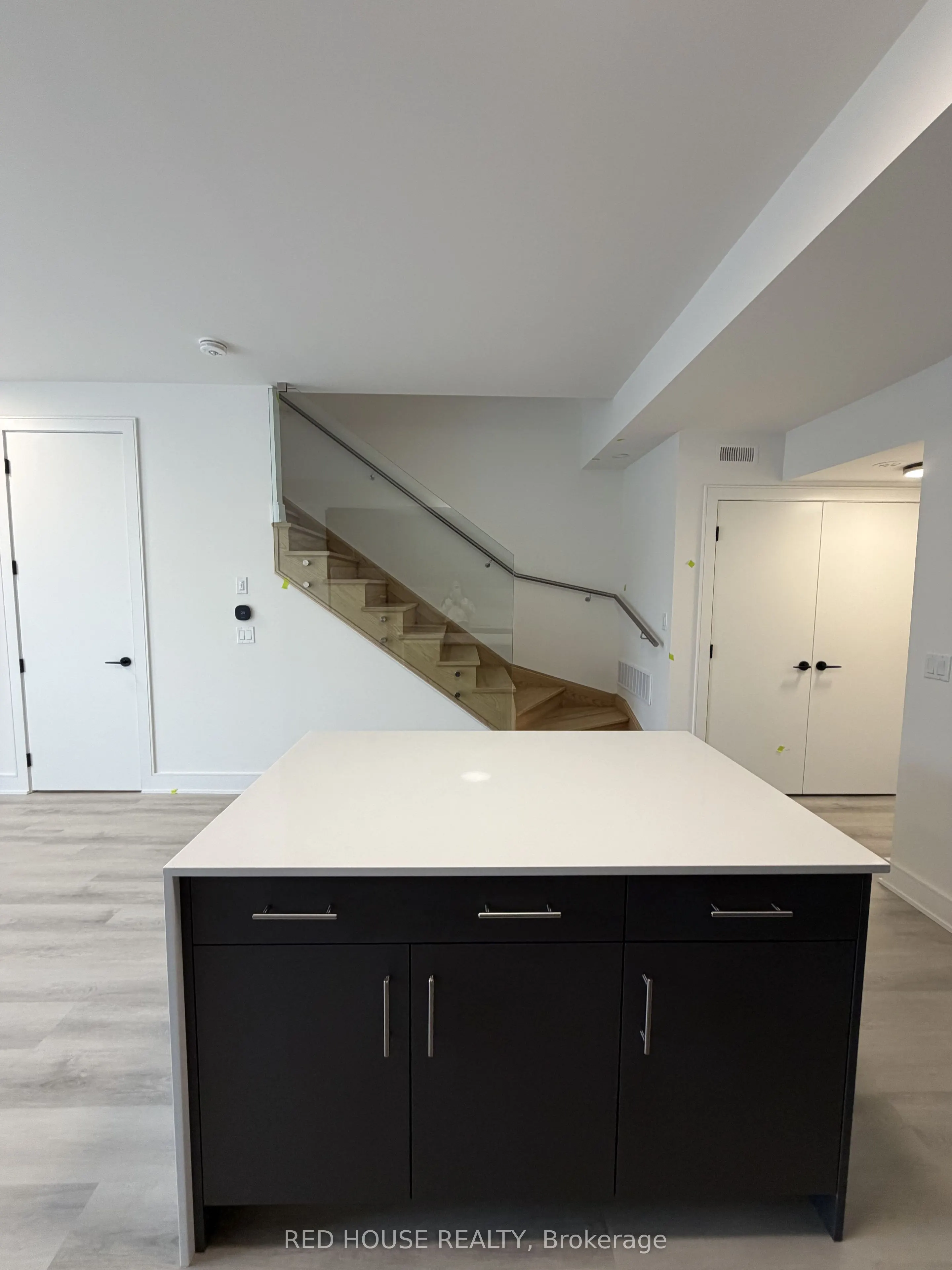282 Ellis Avenue #N/A