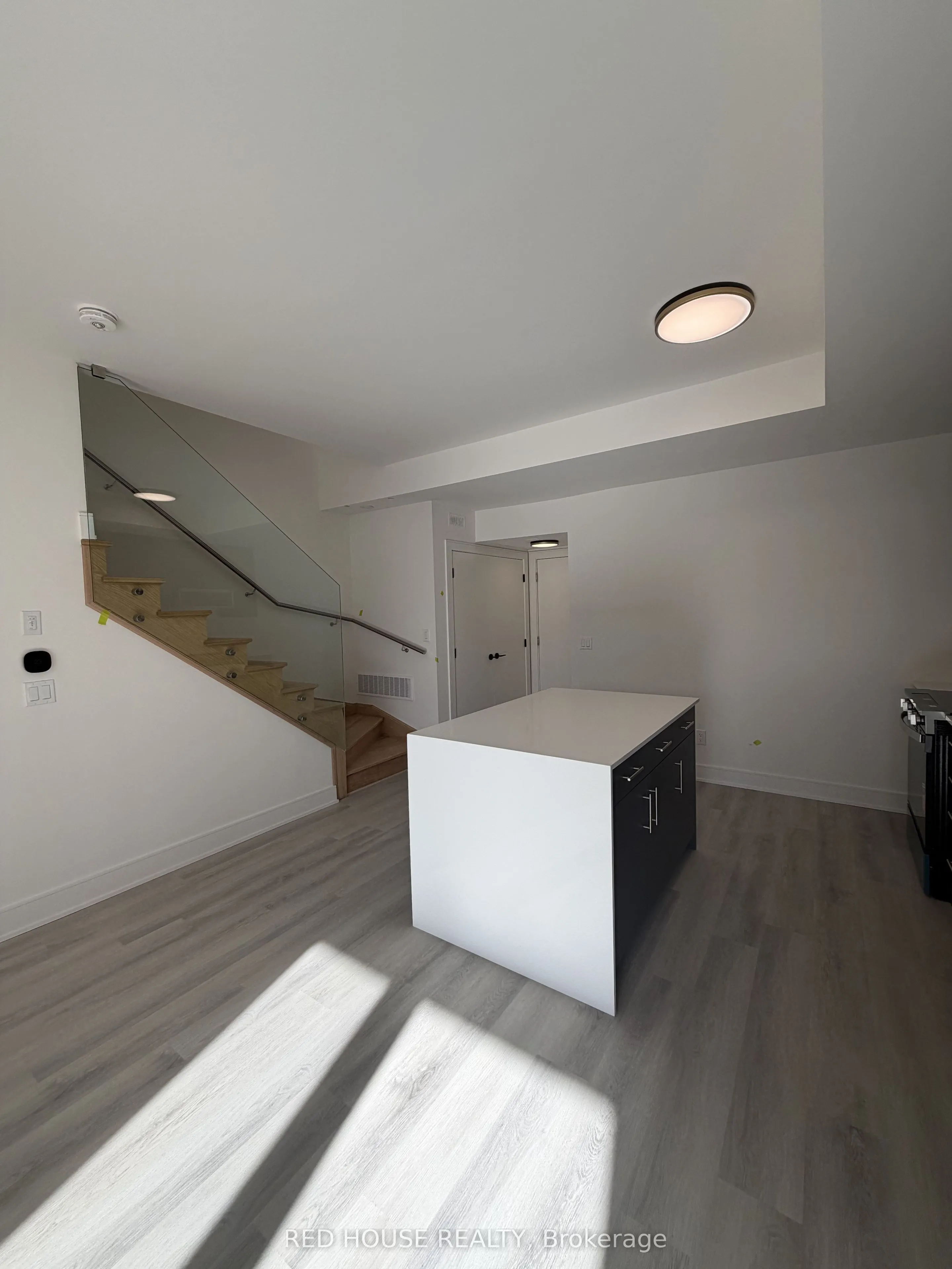 282 Ellis Avenue #N/A