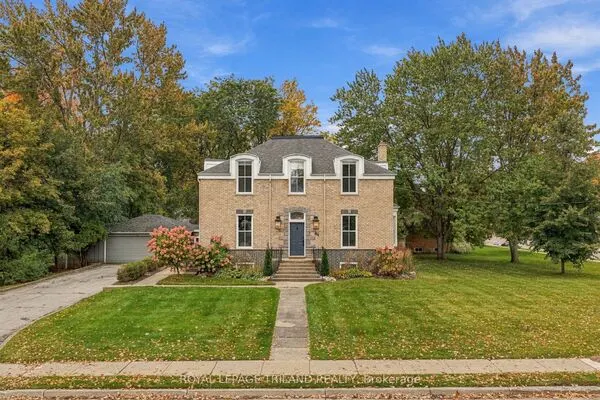 64 South Street W