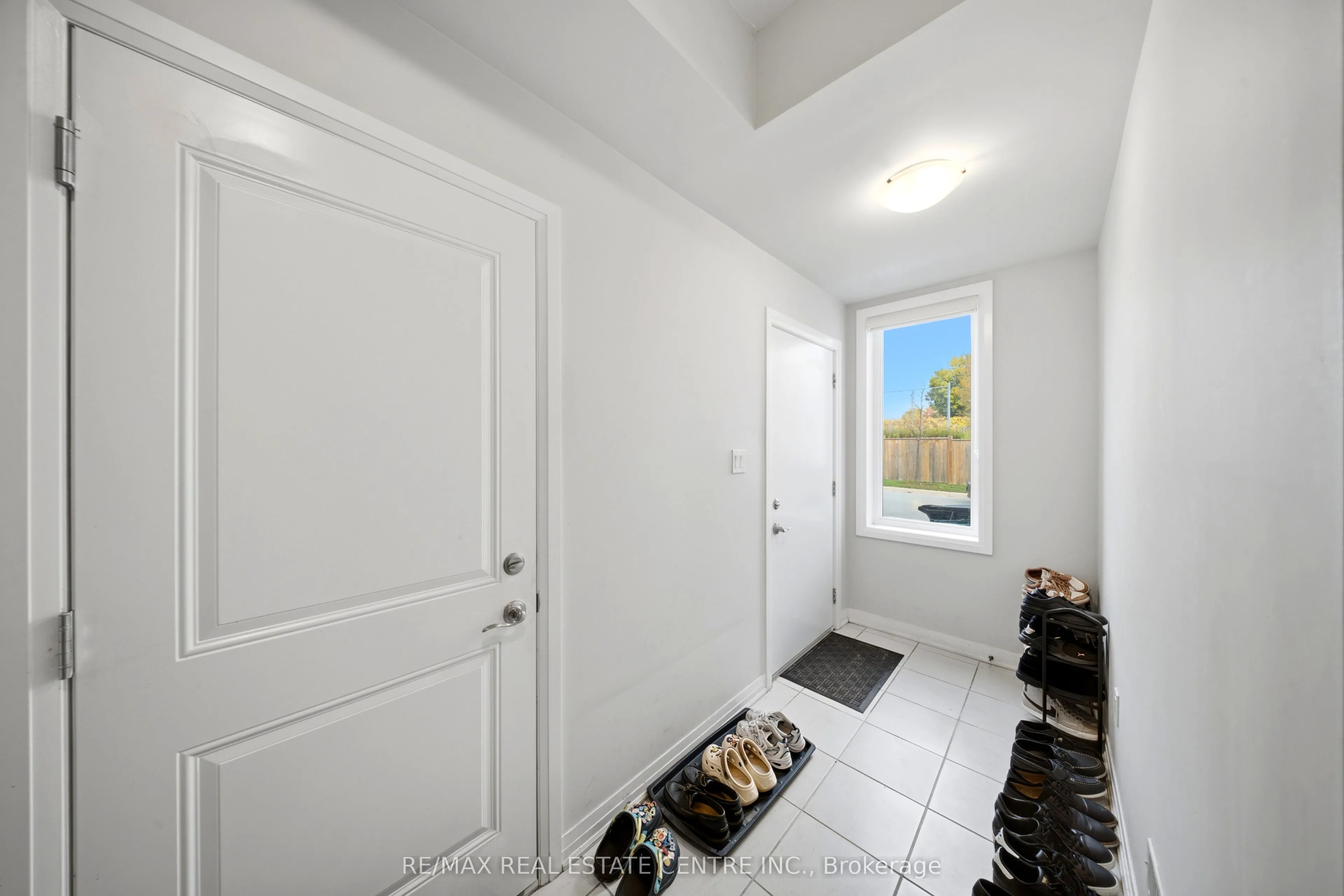 57 Progress Crescent #57