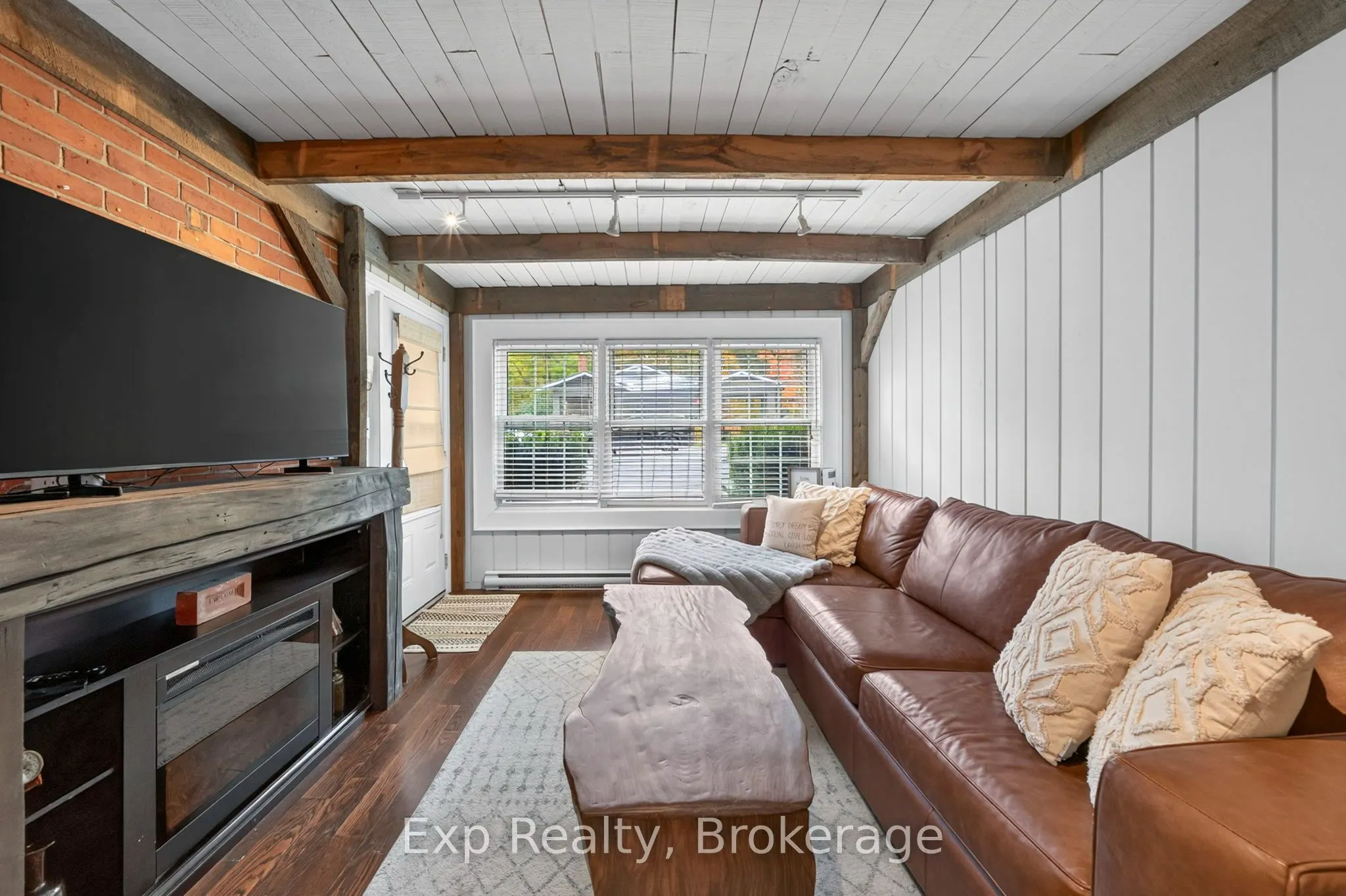 341 Metcalf Street