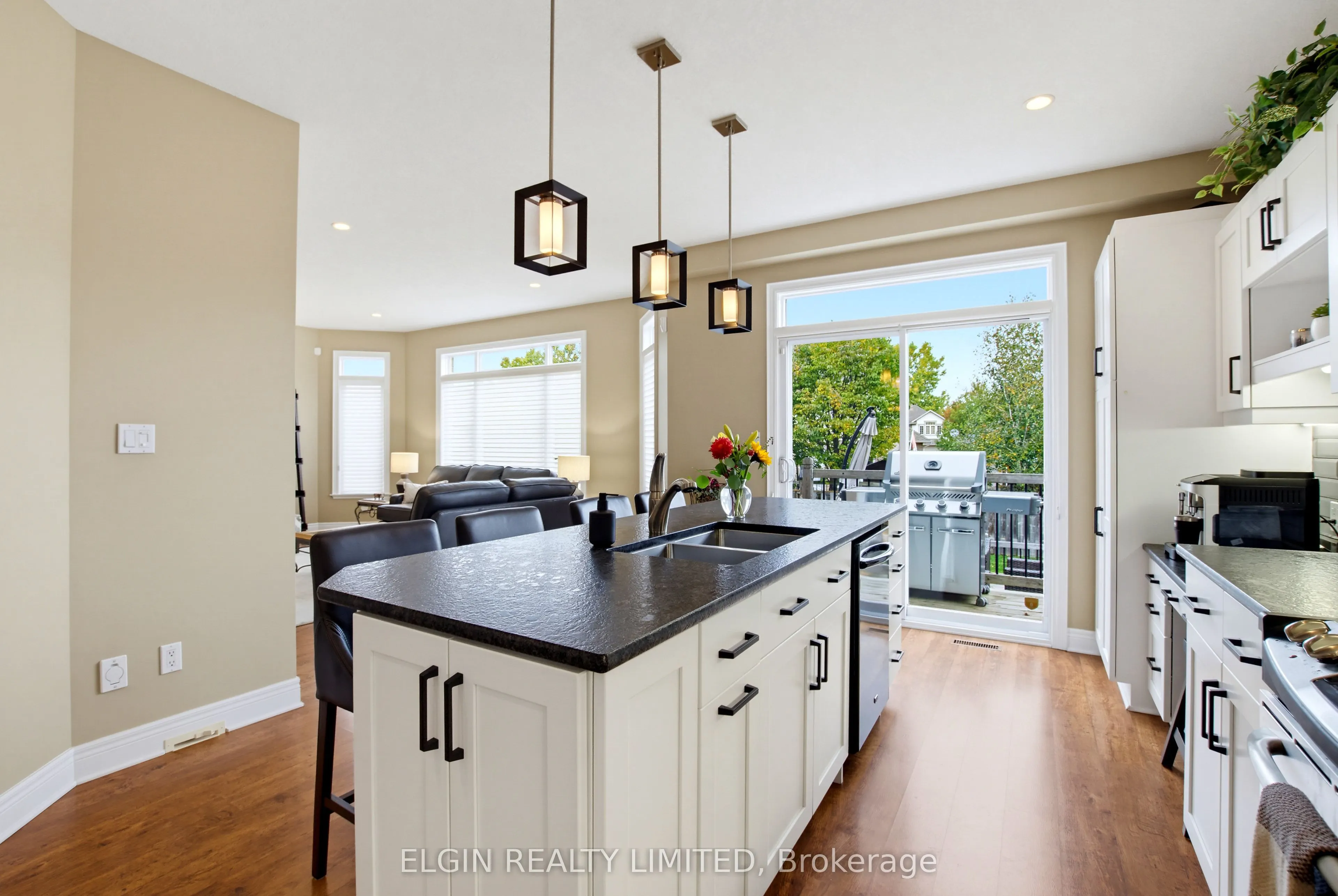 15 Oriole Lane