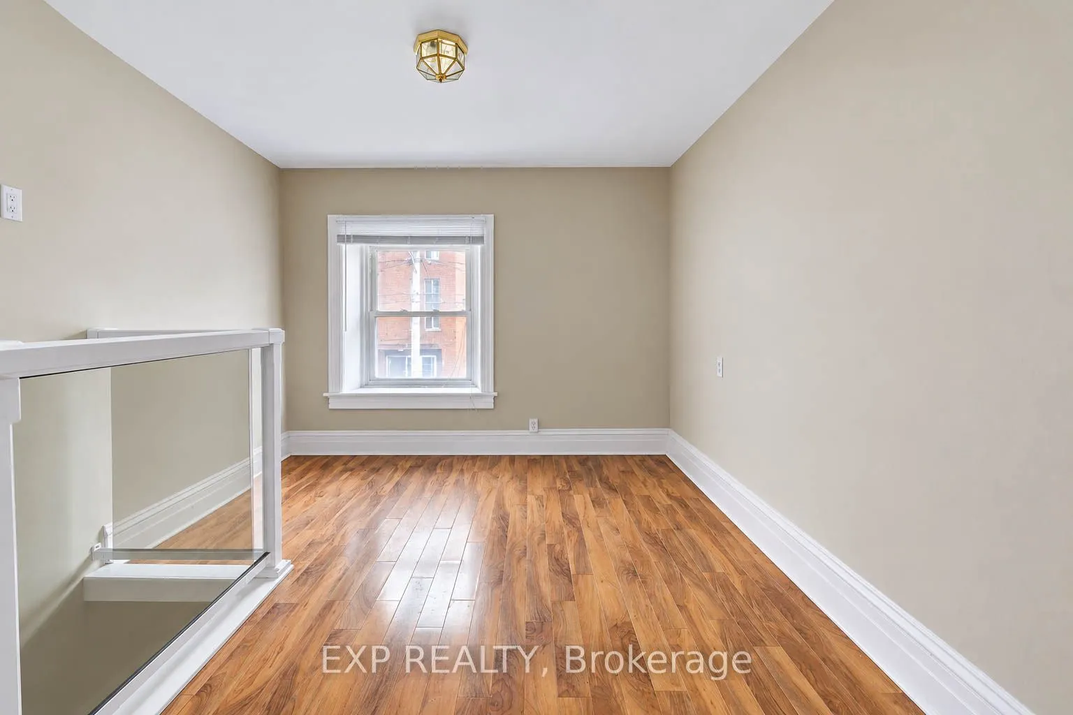 5 George Street S
