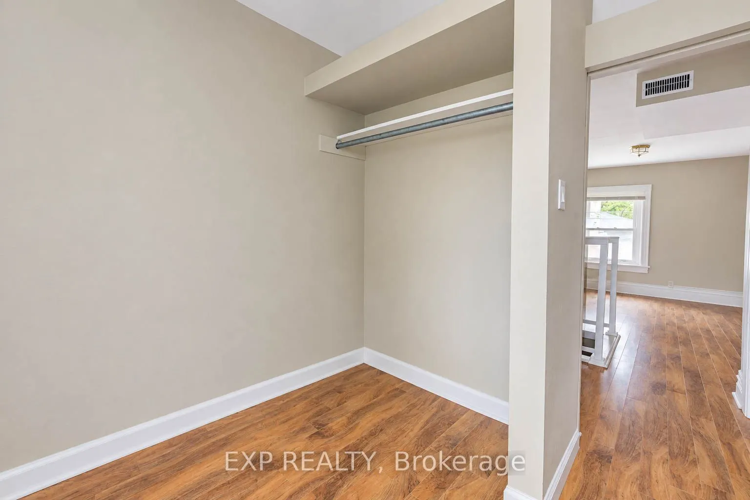 5 George Street S