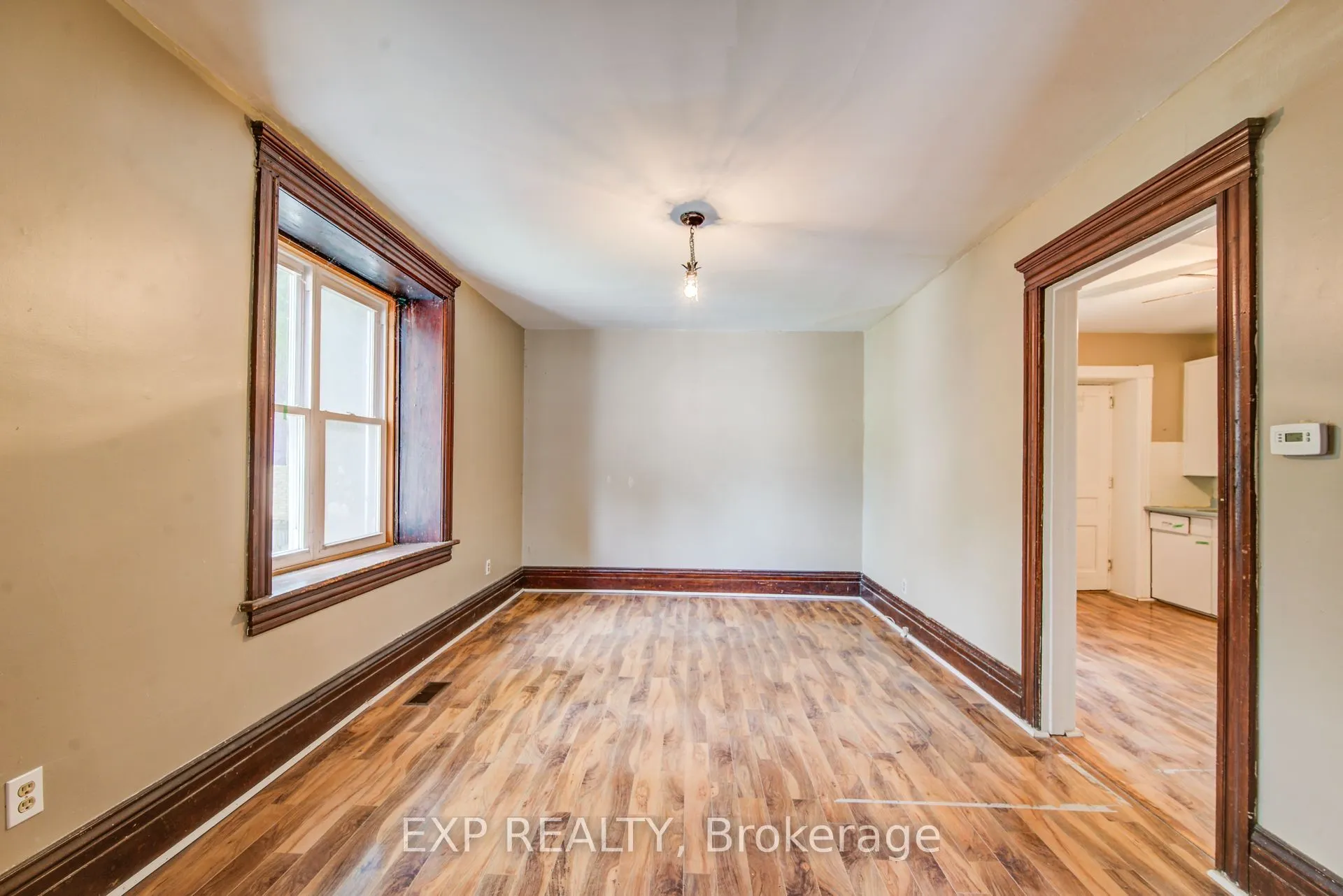 5 George Street S
