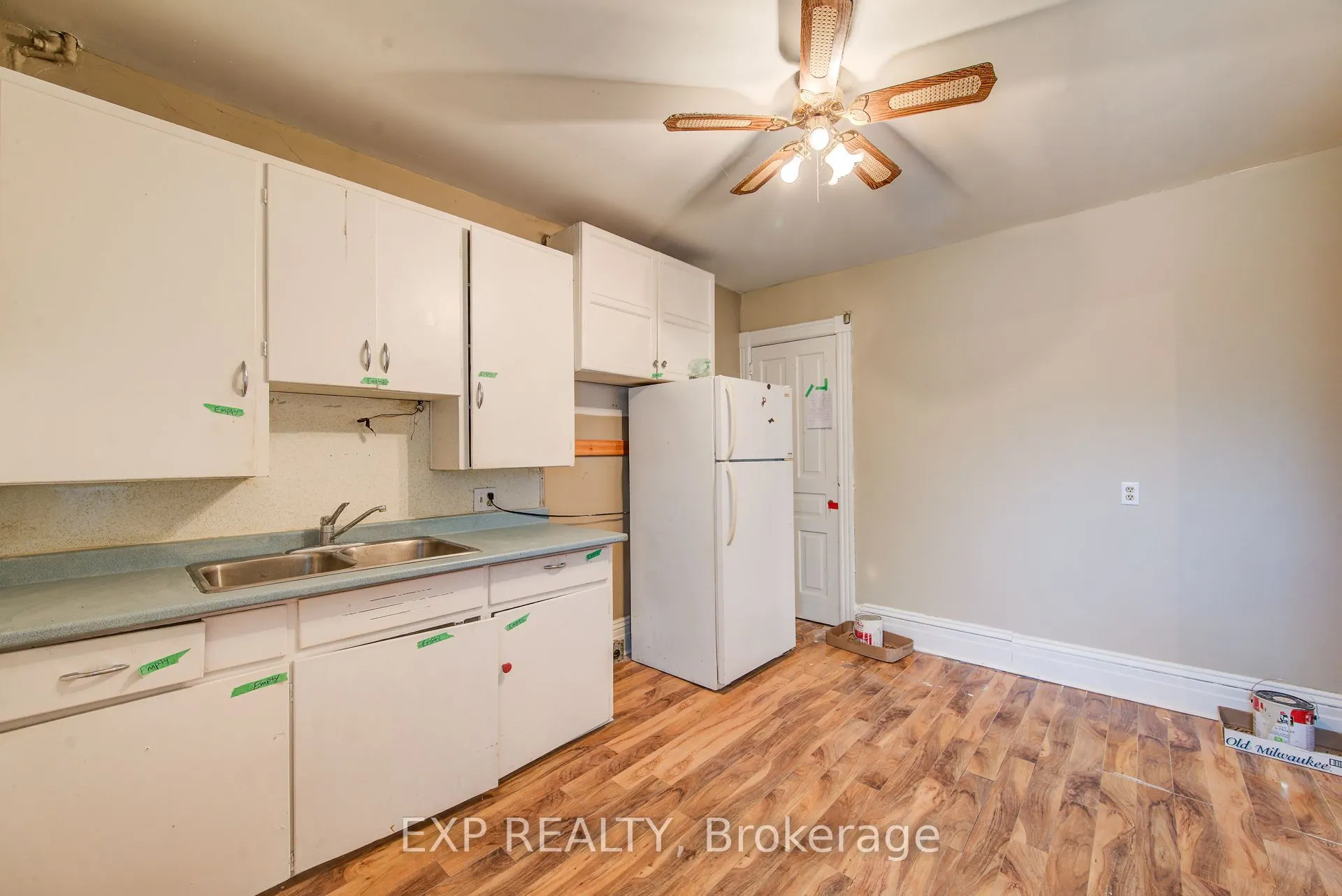 5 George Street S