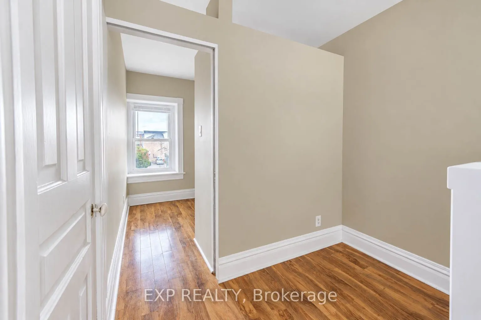 5 George Street S