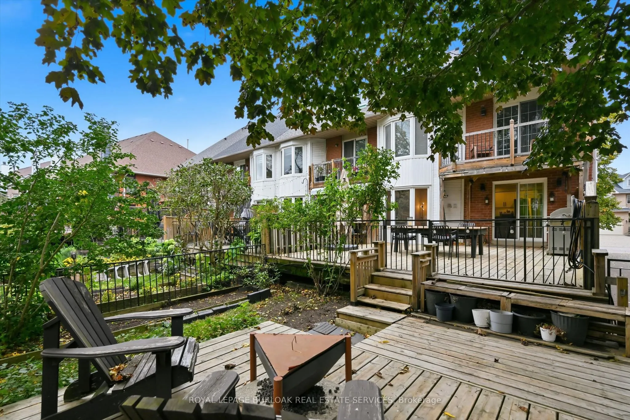 50 Edgewater Drive