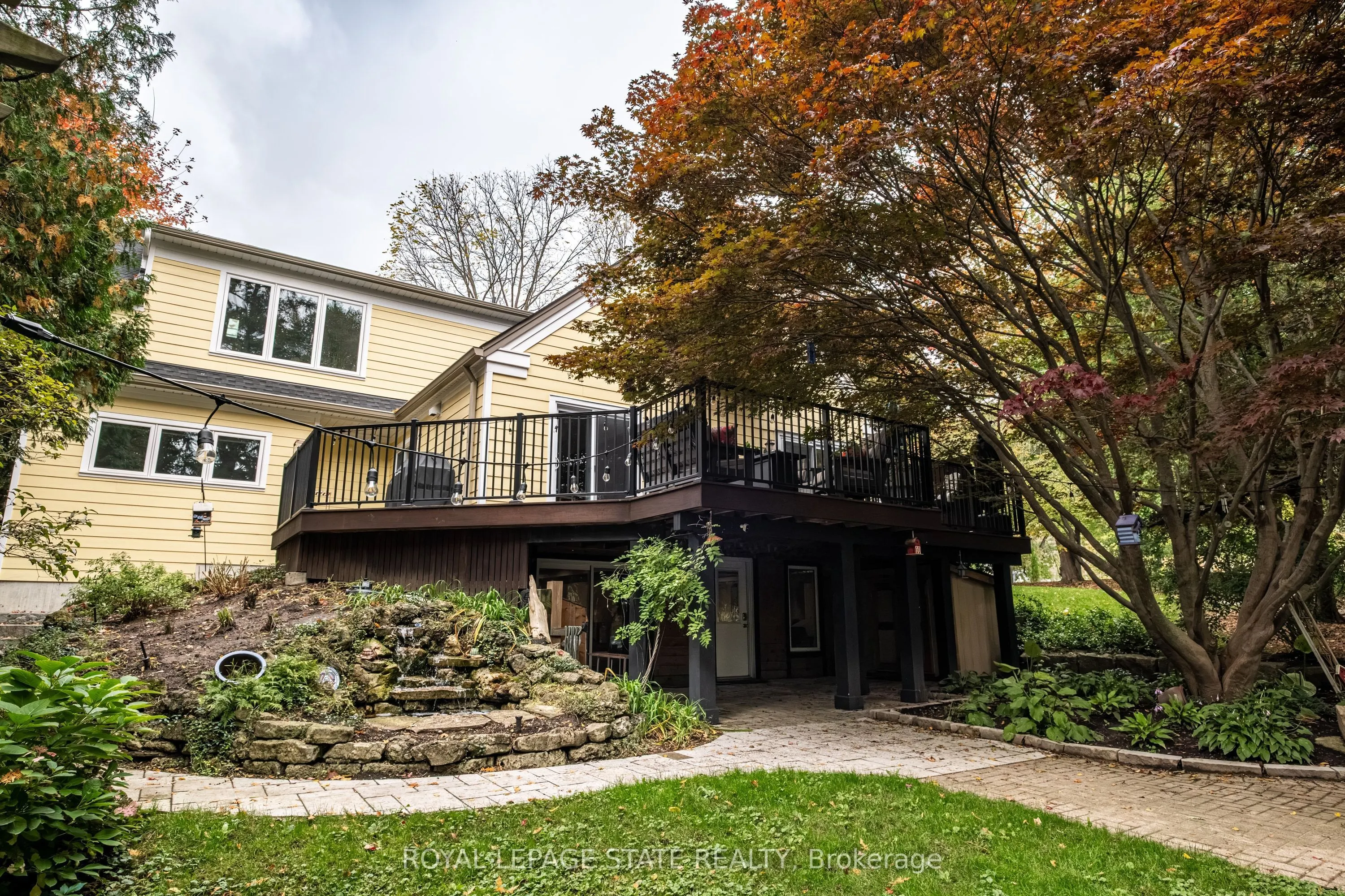 22 Parkview Row