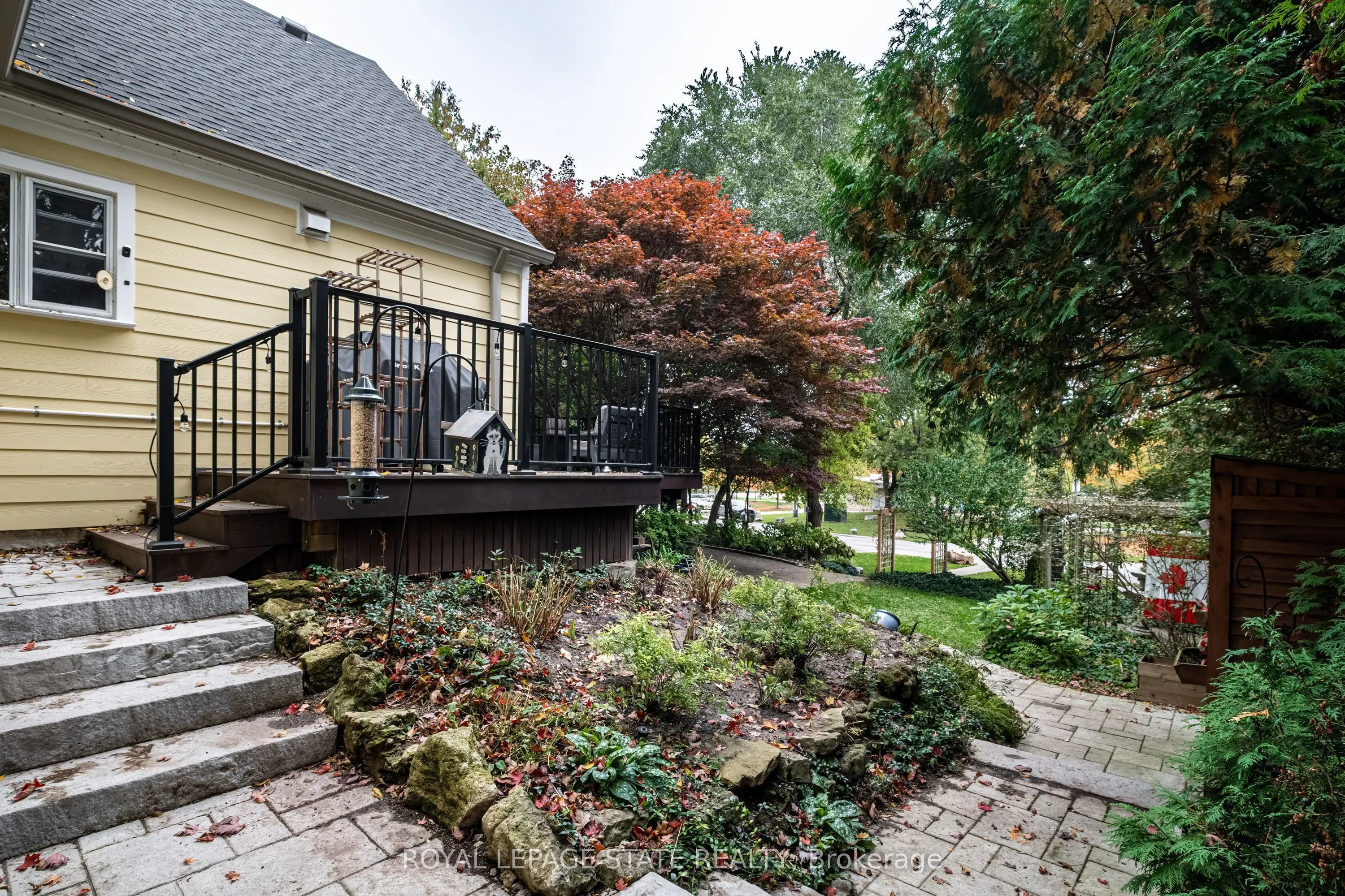 22 Parkview Row