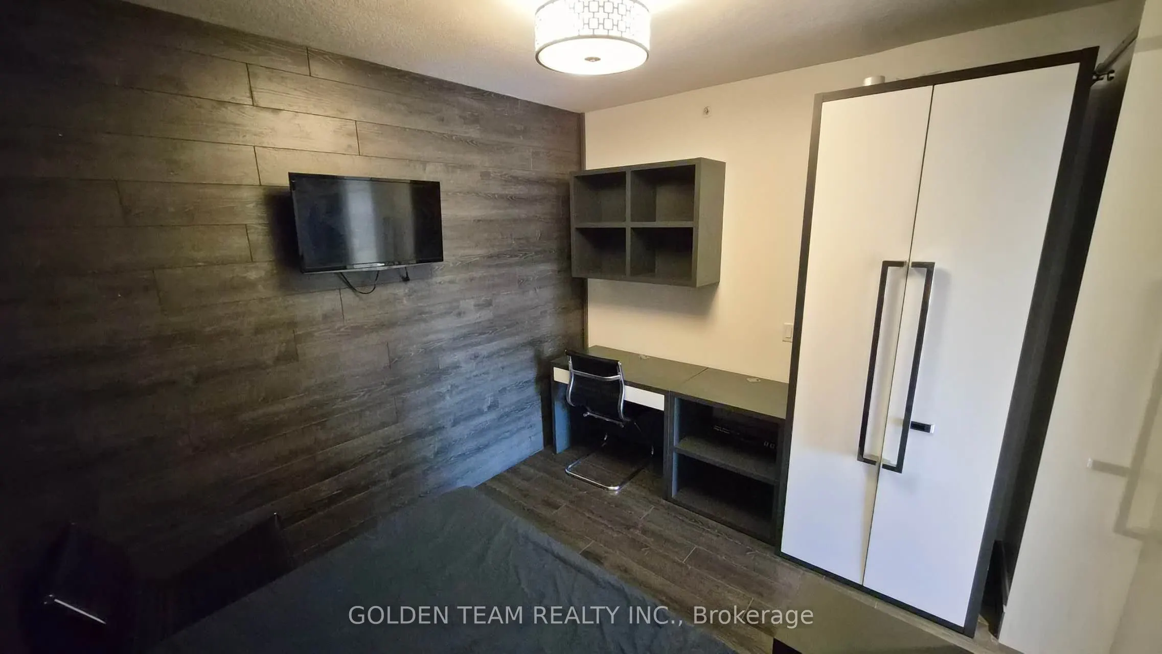 300 Philips Street #s1608