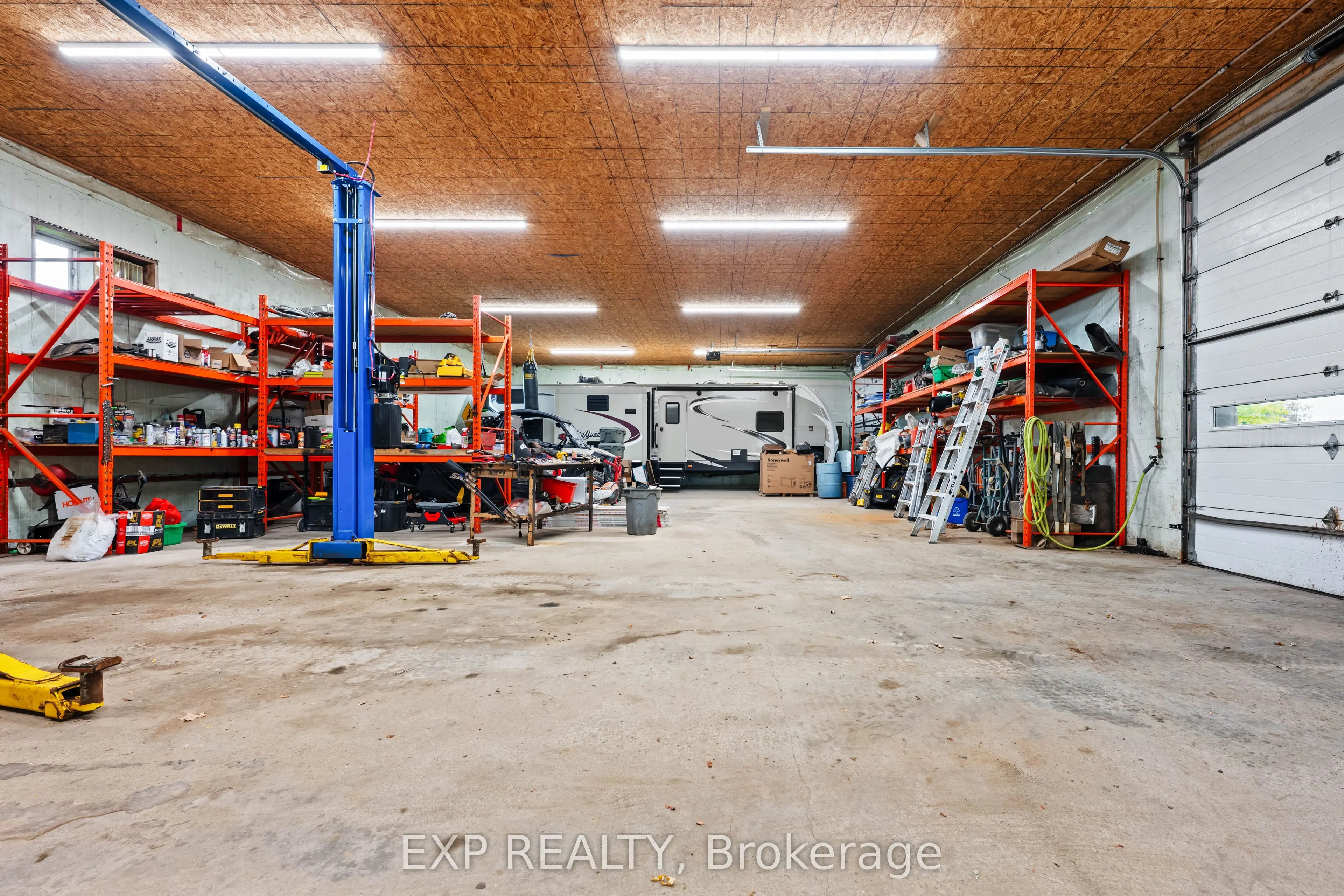 394175 County Rd 12