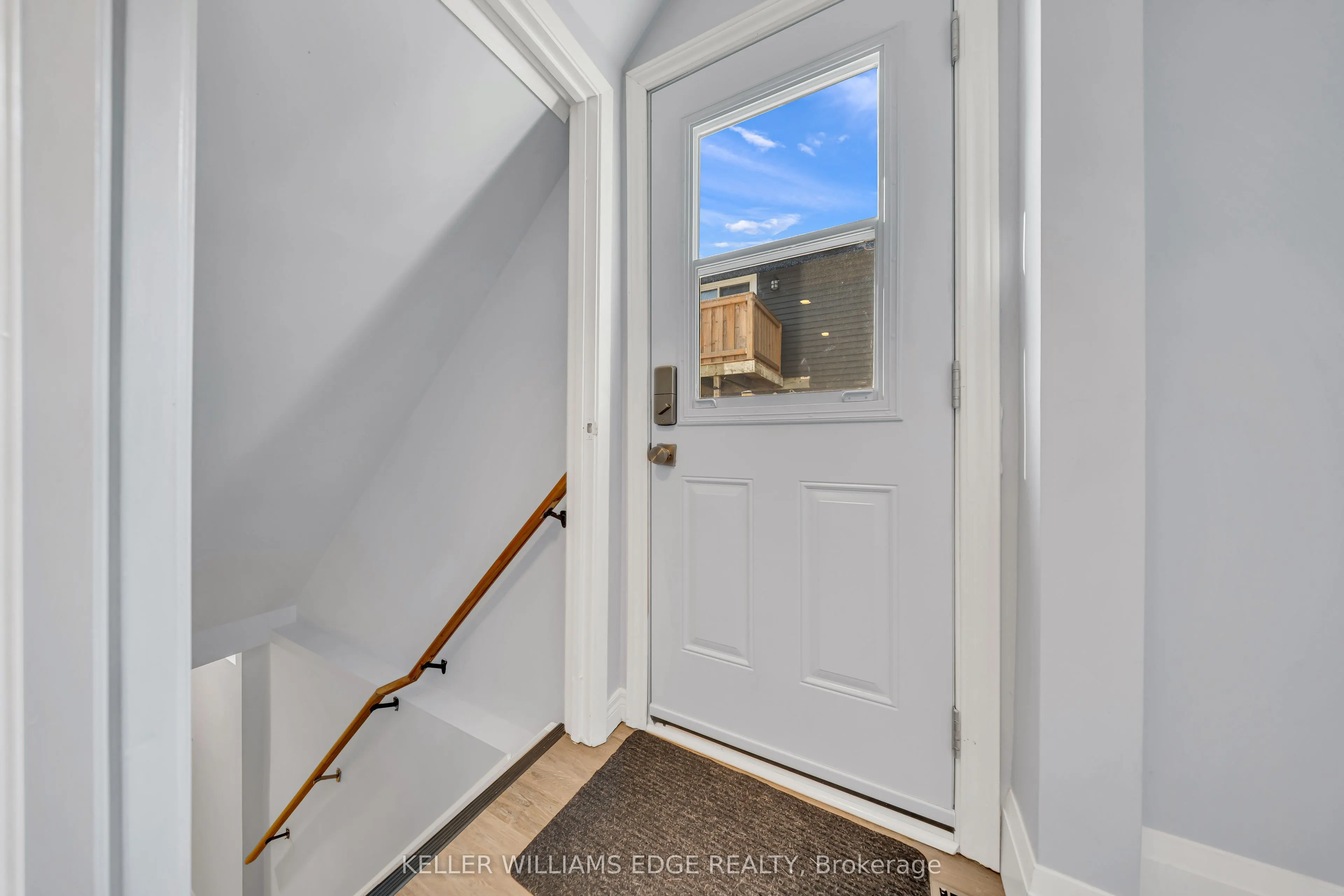 195 Fife Road