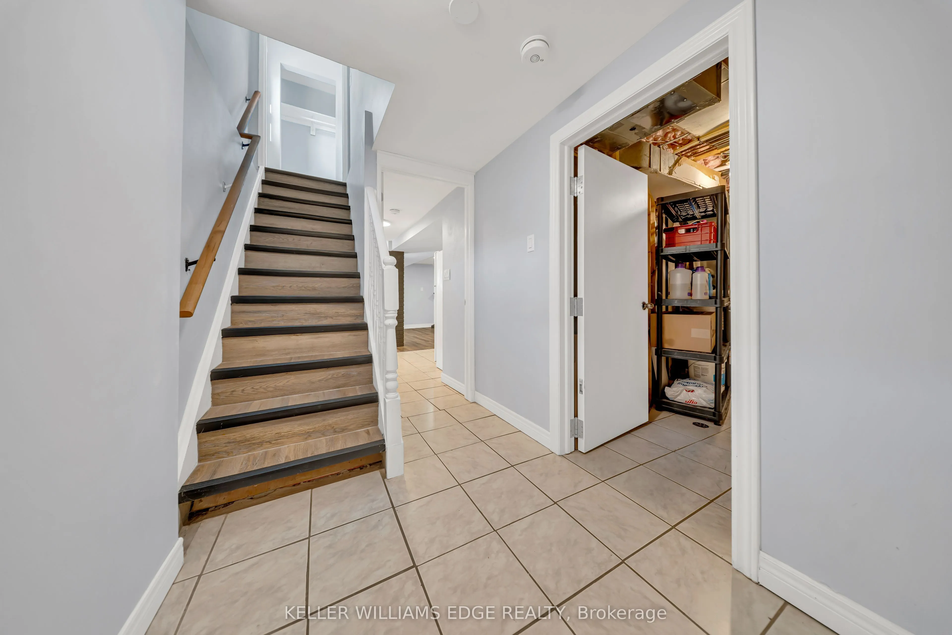 195 Fife Road
