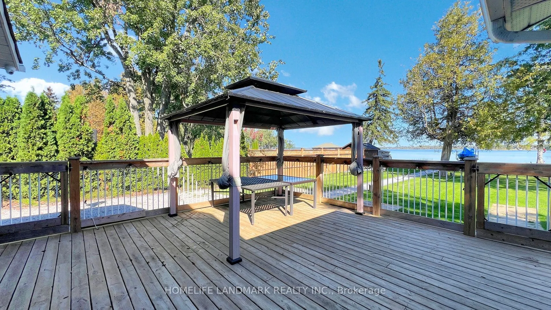 208 Lakeshore Drive