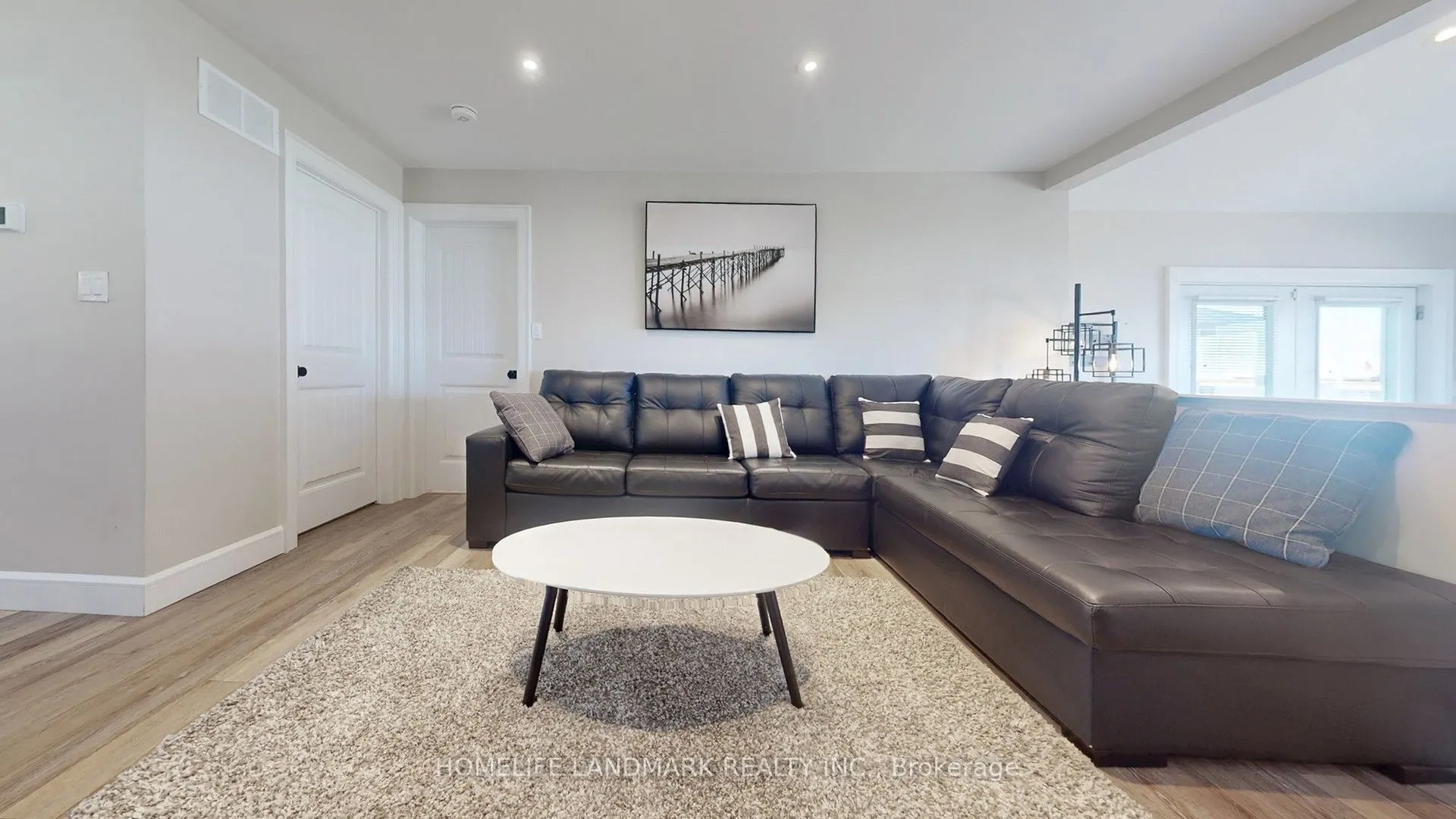 208 Lakeshore Drive