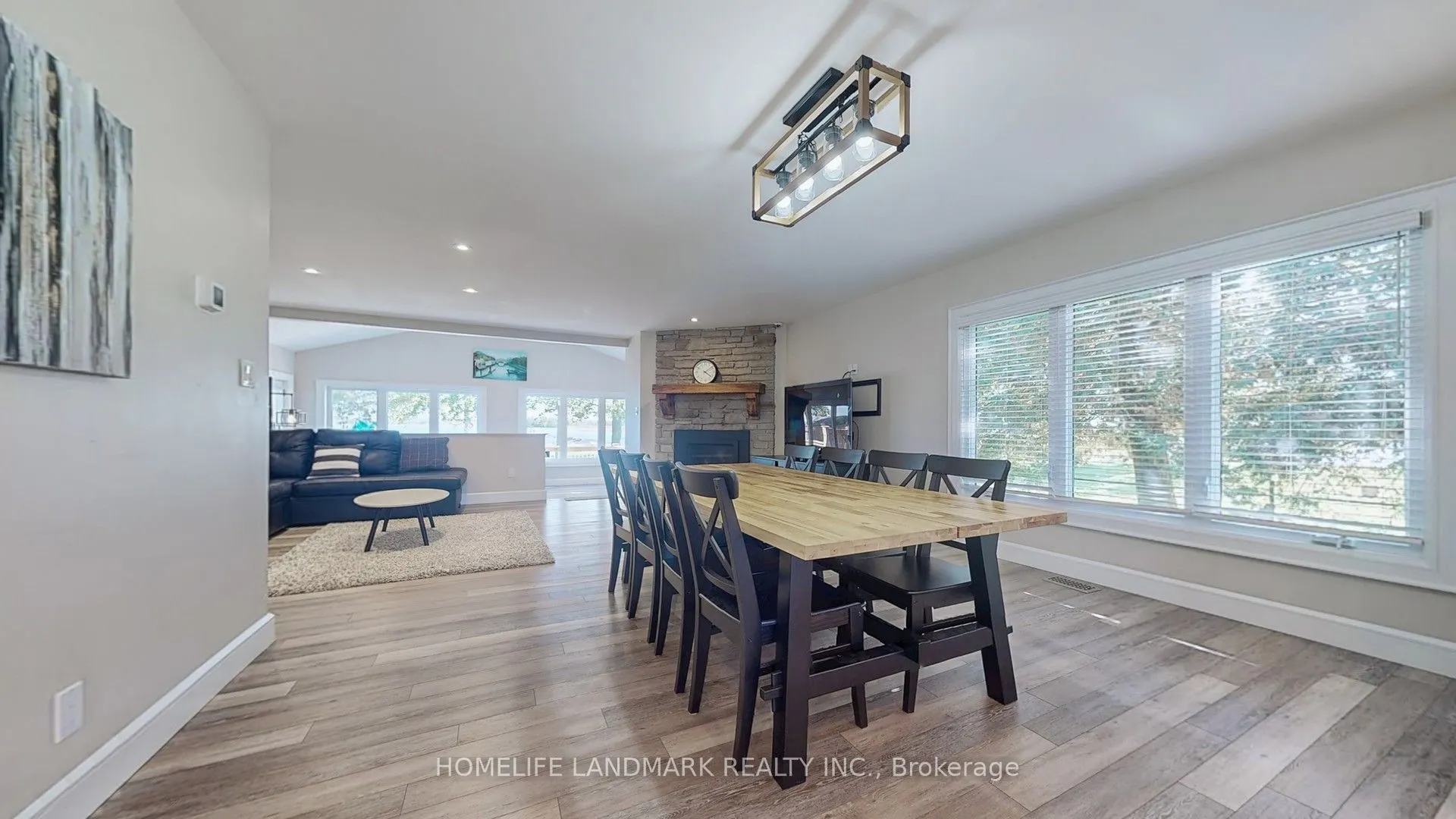 208 Lakeshore Drive