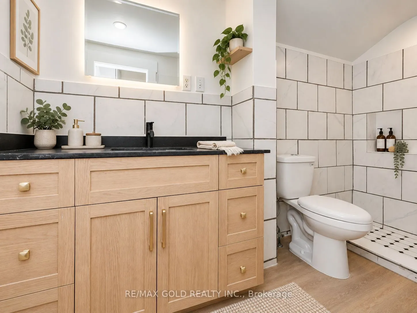 108 Norfolk Avenue