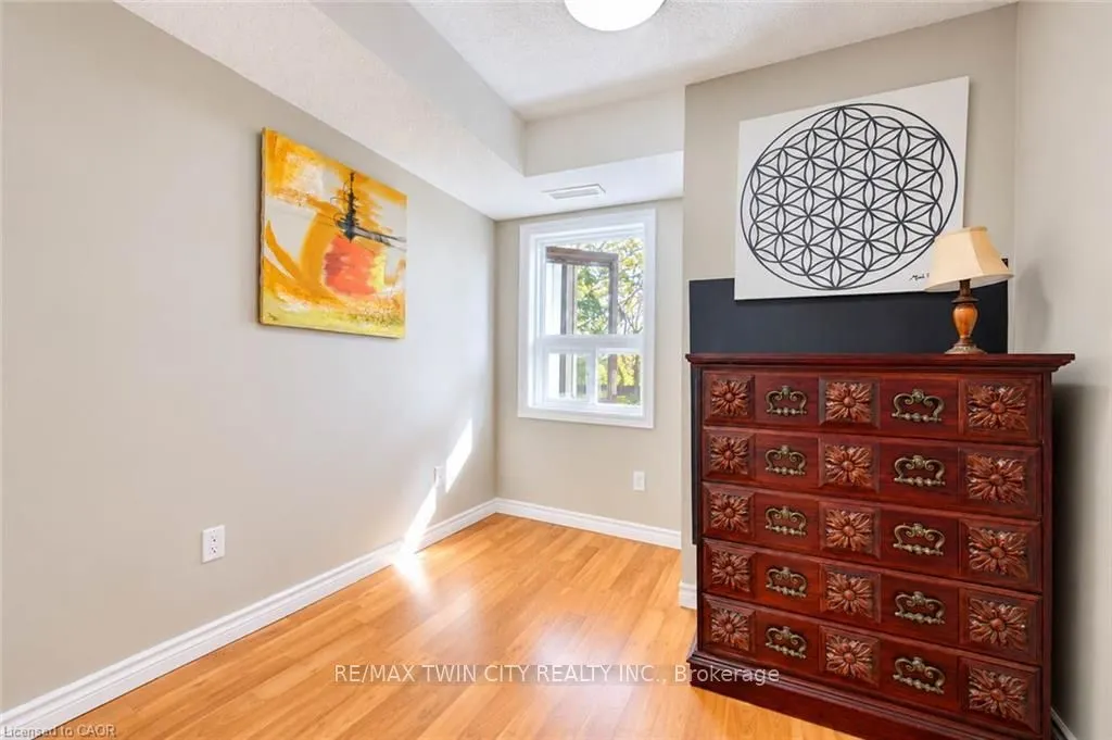 15 HOFSTETTER Avenue #306