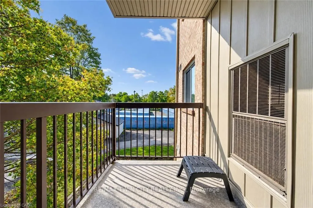 15 HOFSTETTER Avenue #306