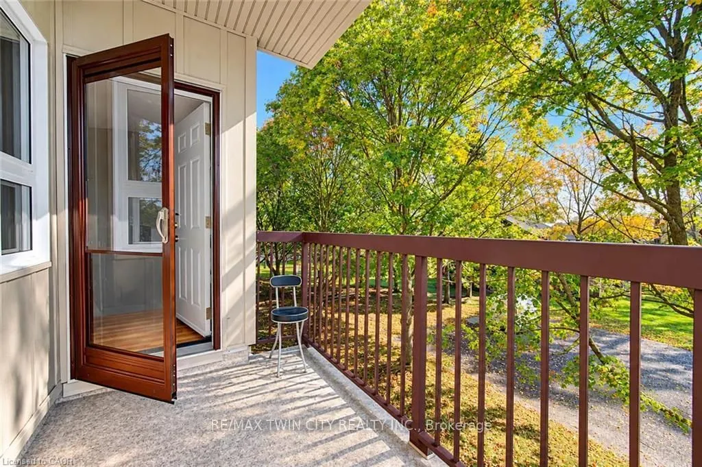 15 HOFSTETTER Avenue #306