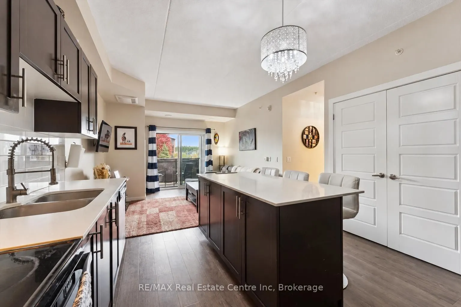 25 KAY Crescent #103