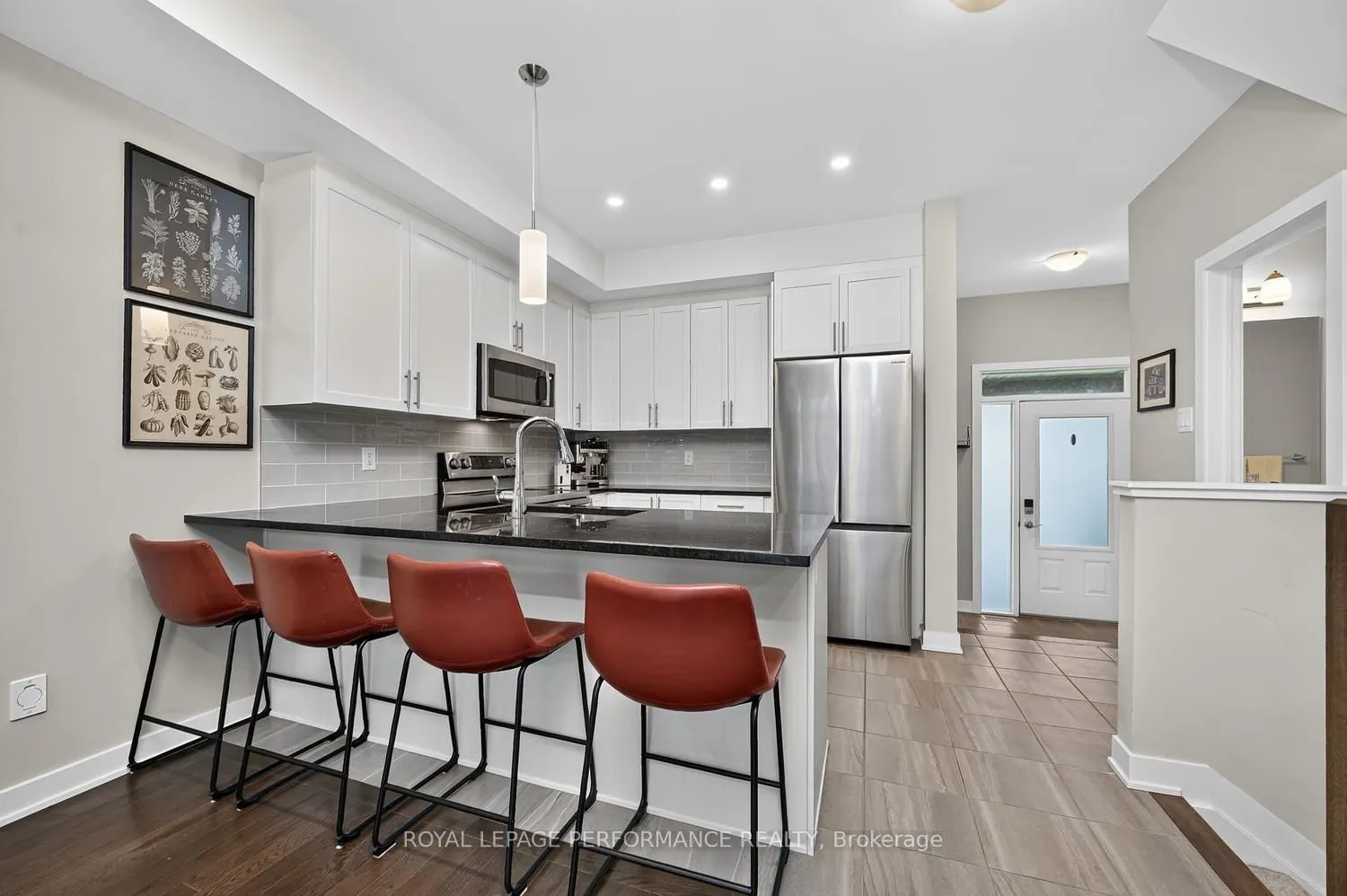 1016 Kijik Crescent