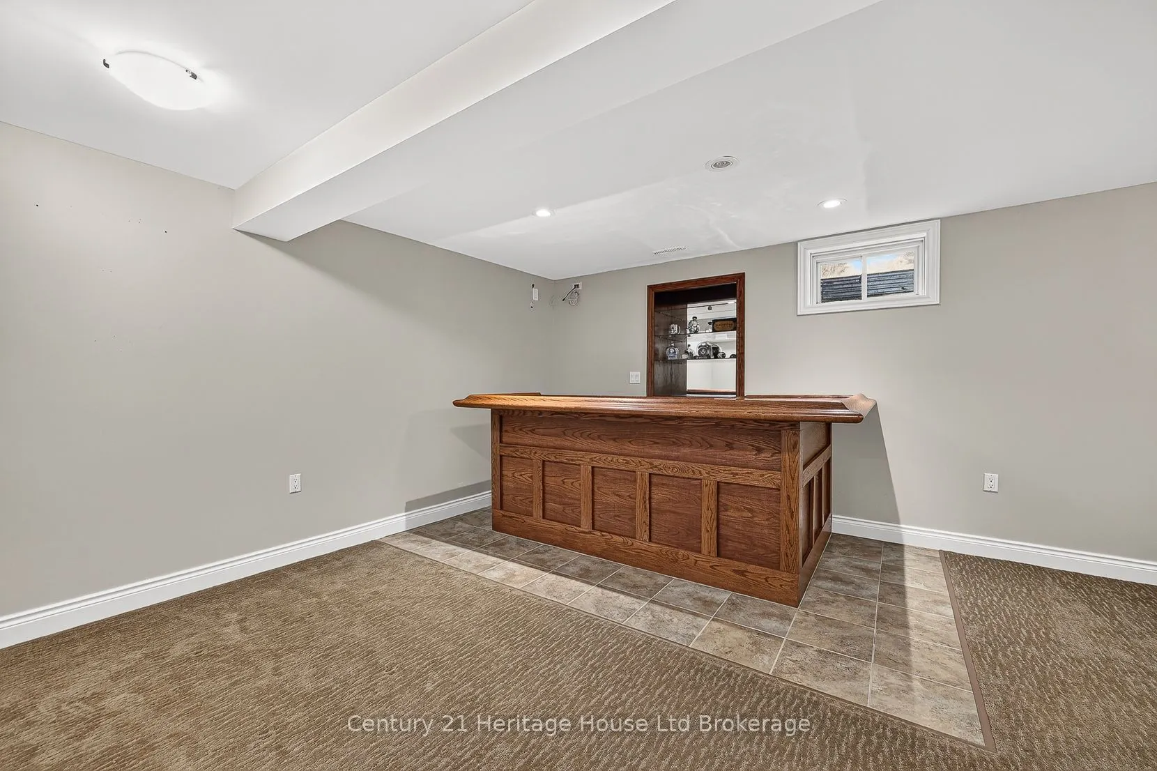 1028 Alberni Road