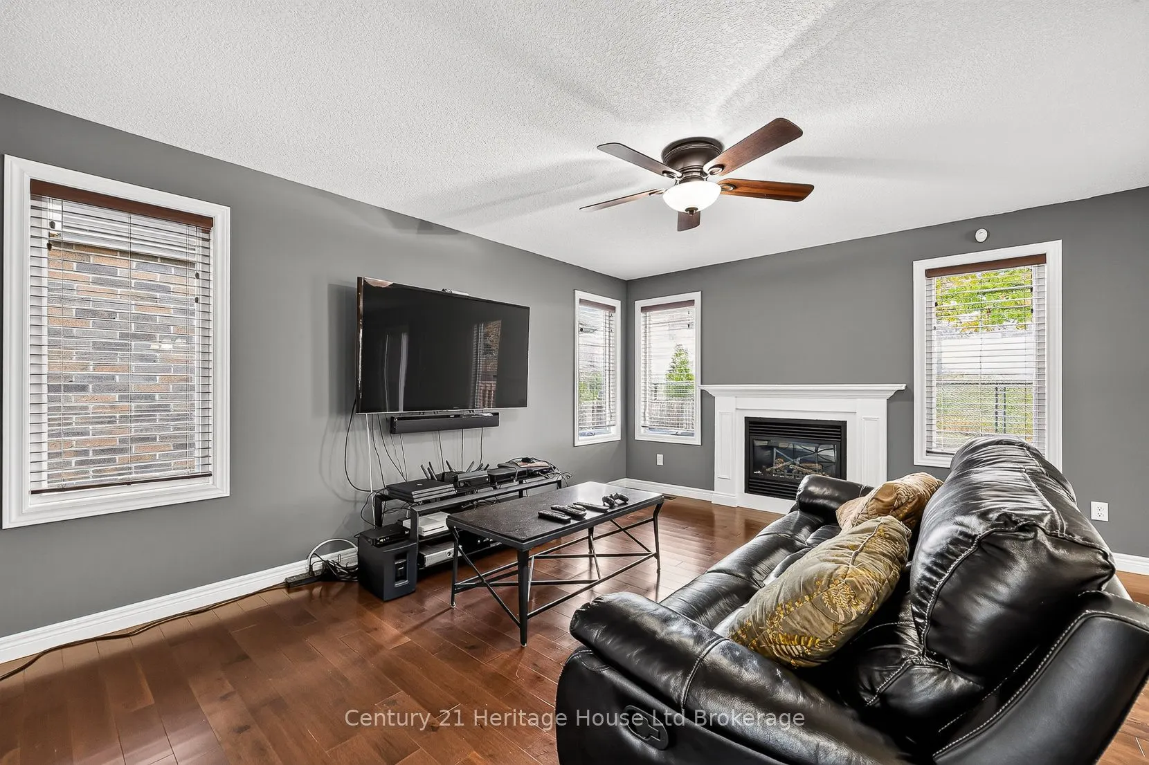 1028 Alberni Road