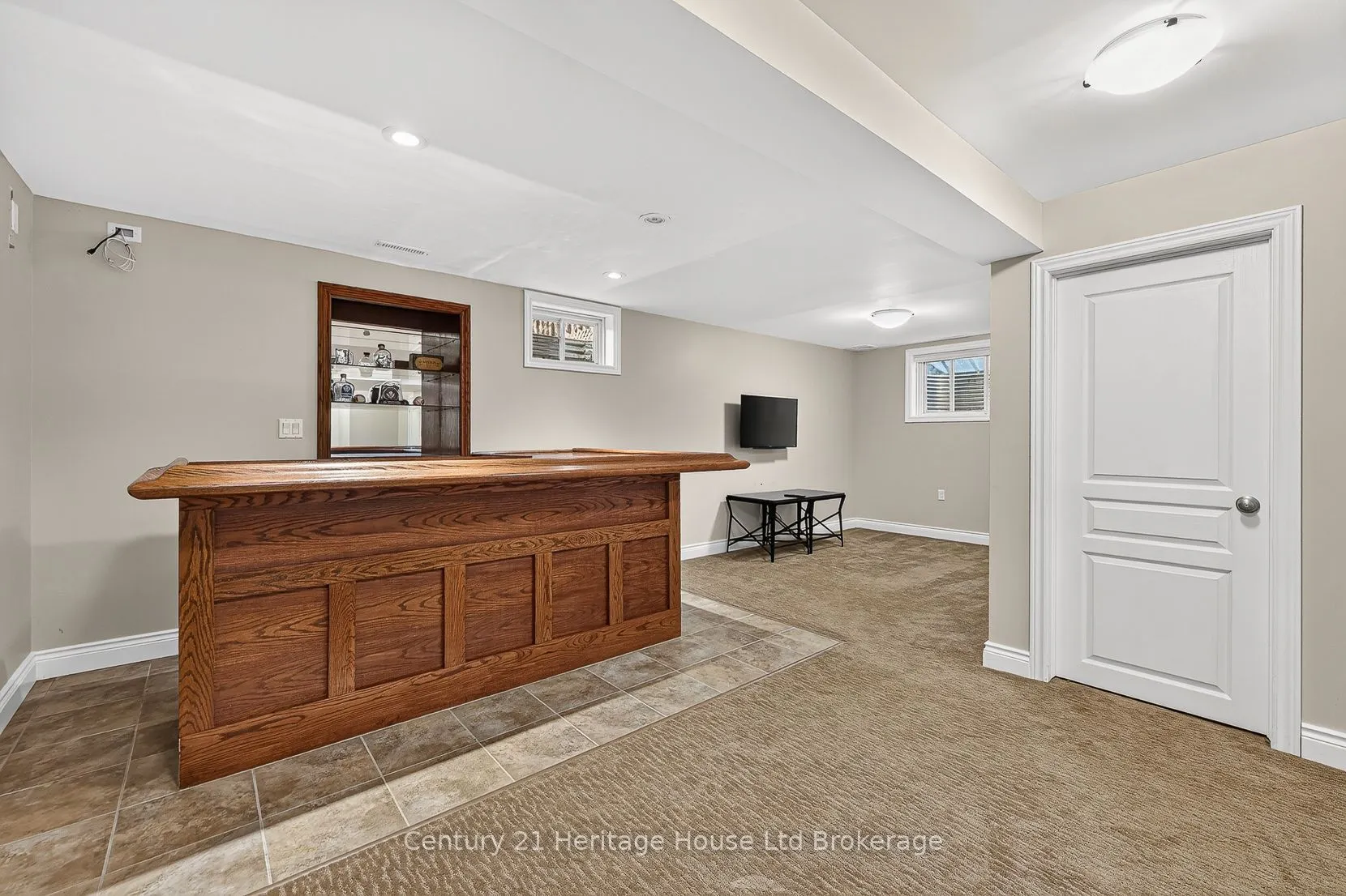 1028 Alberni Road