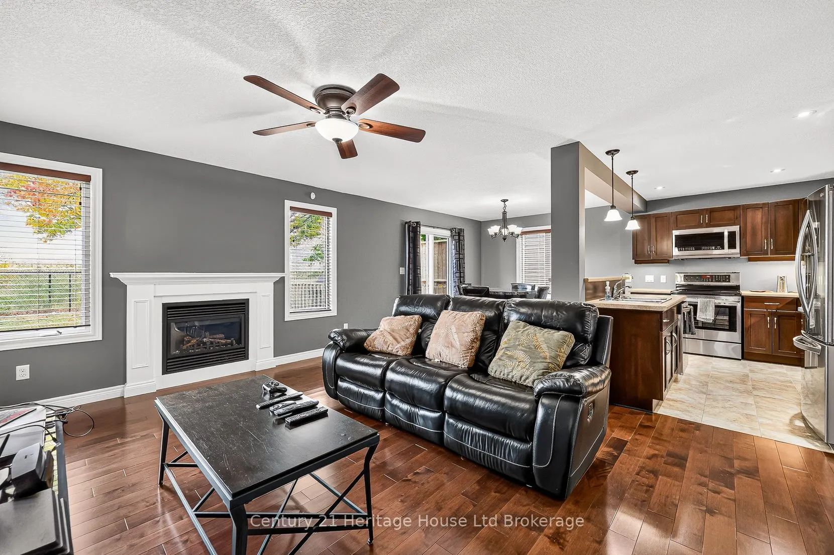 1028 Alberni Road