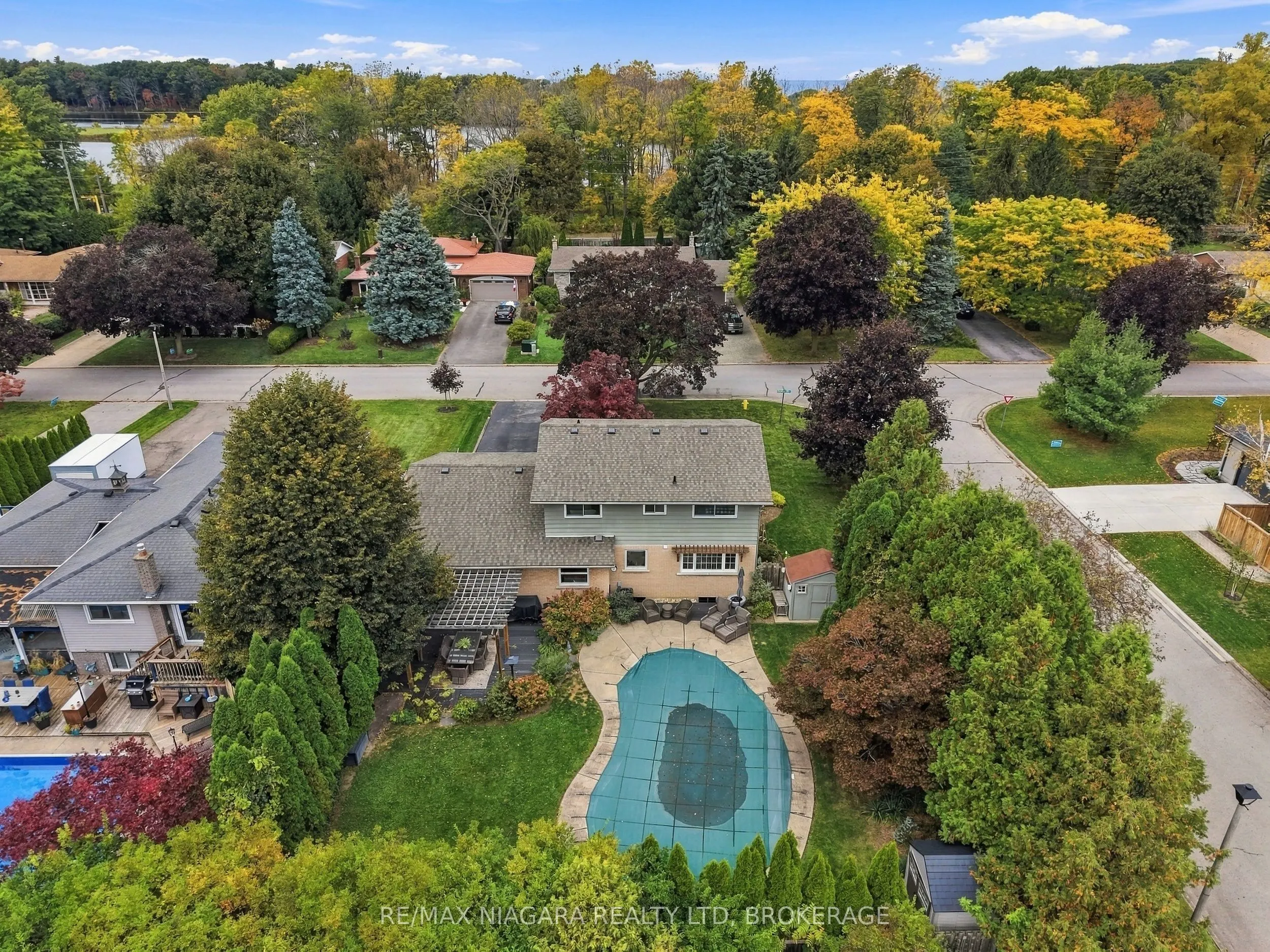 7 COLONEL BUTLER Crescent