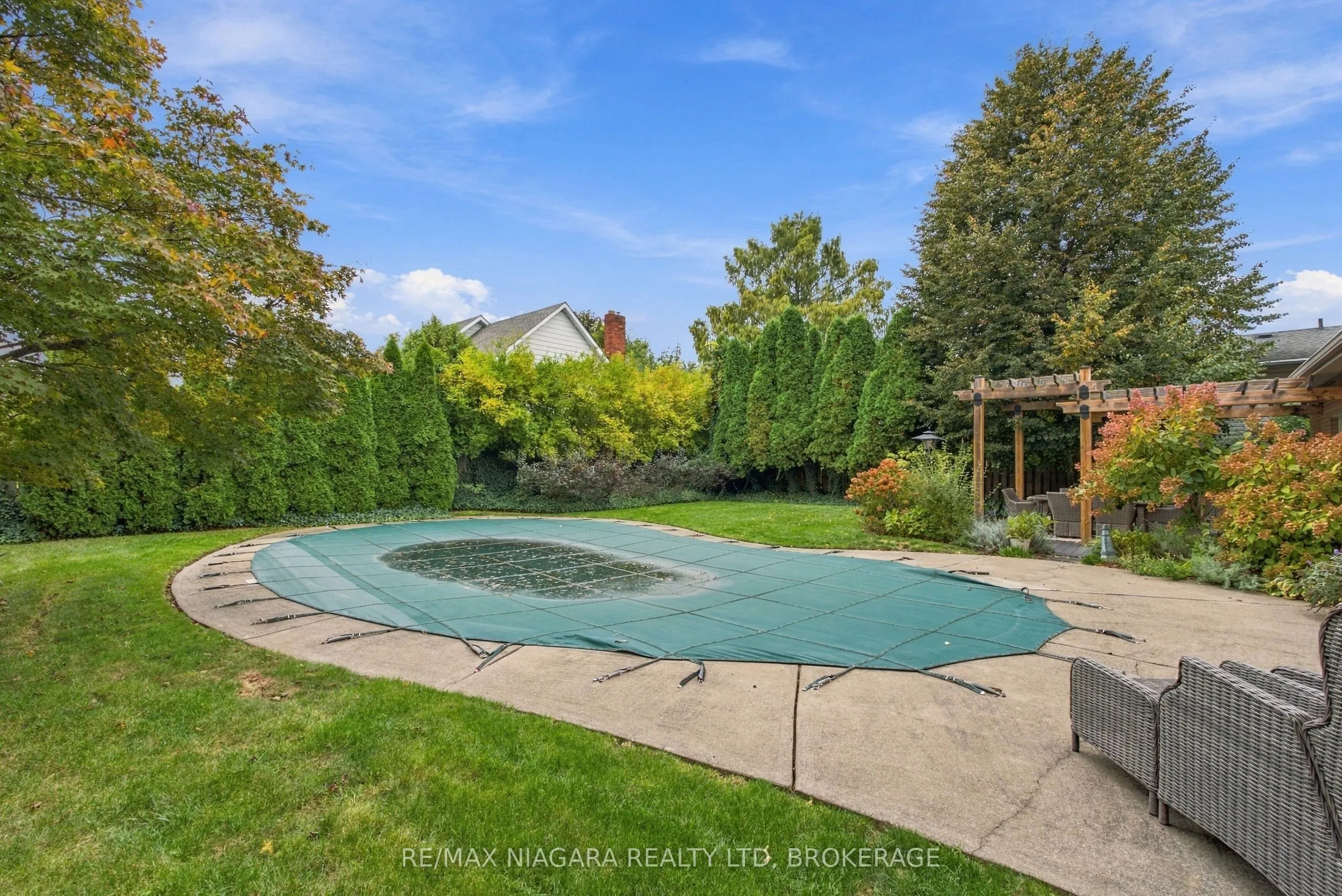 7 COLONEL BUTLER Crescent