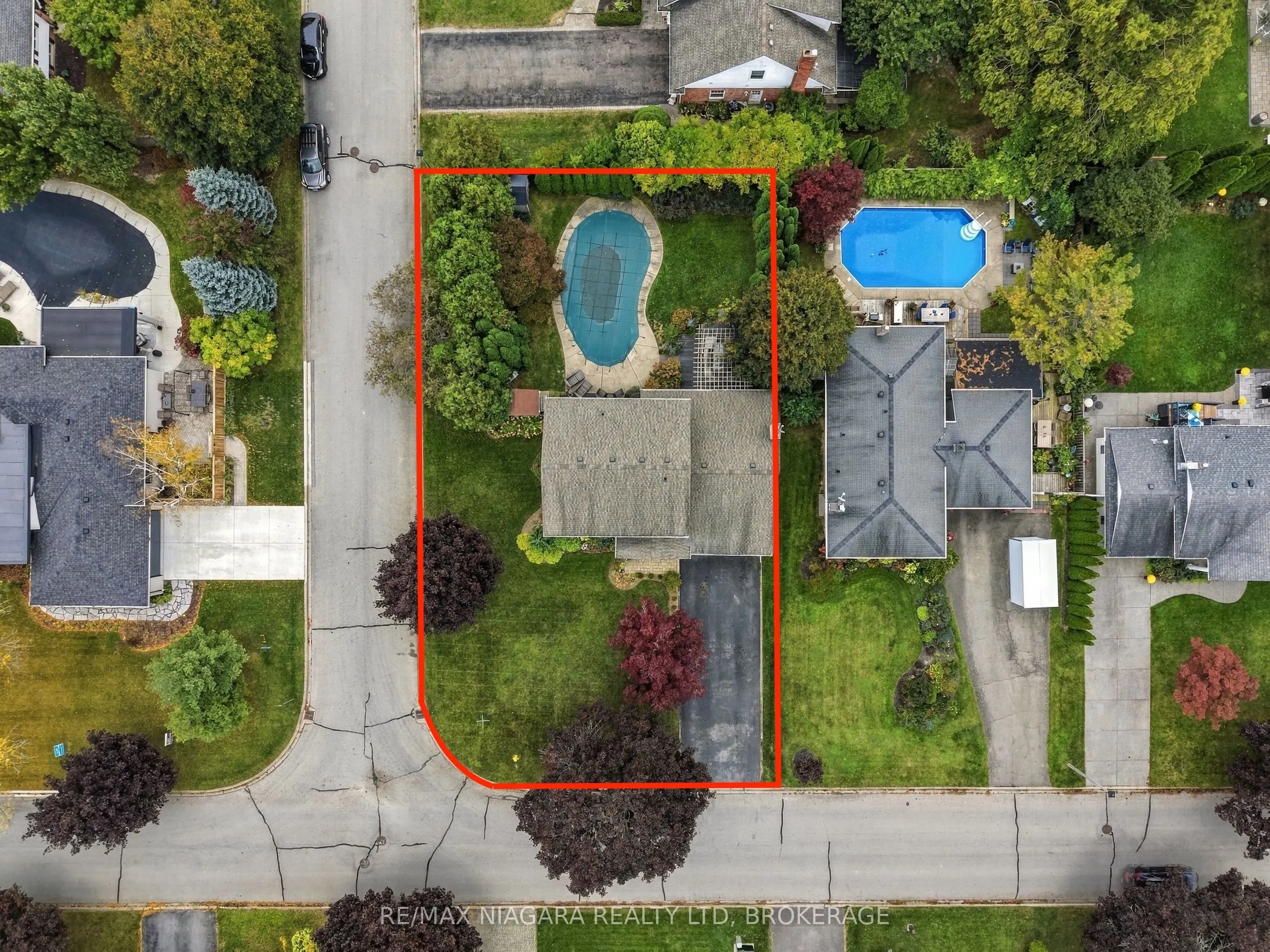 7 COLONEL BUTLER Crescent