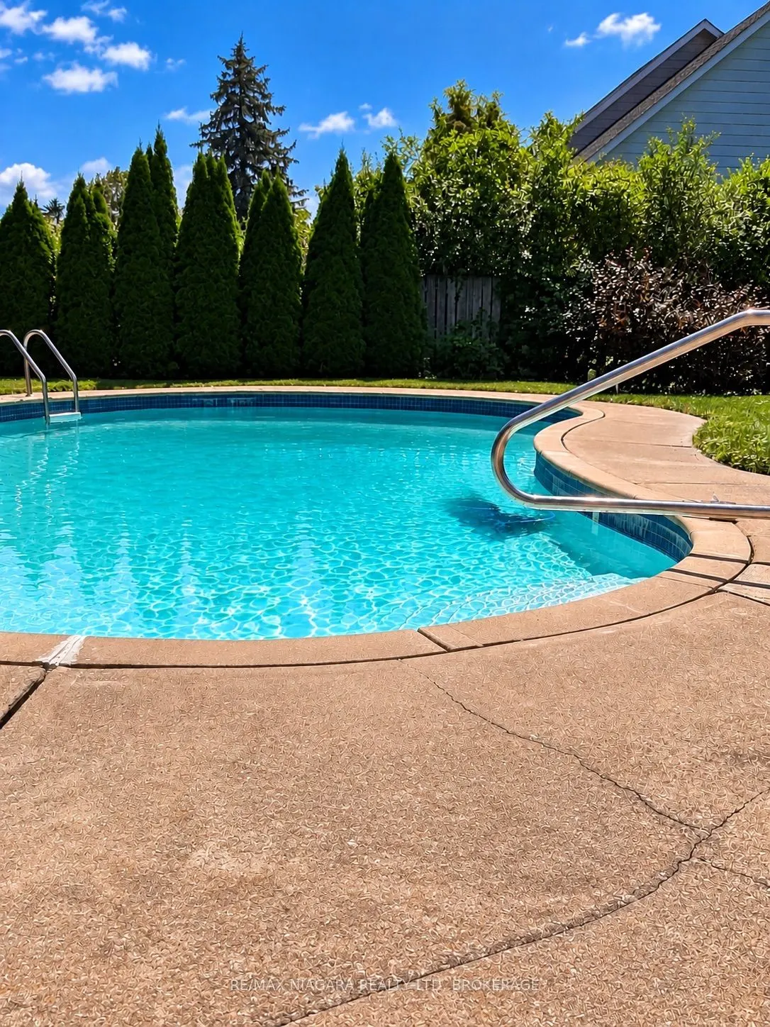 7 COLONEL BUTLER Crescent