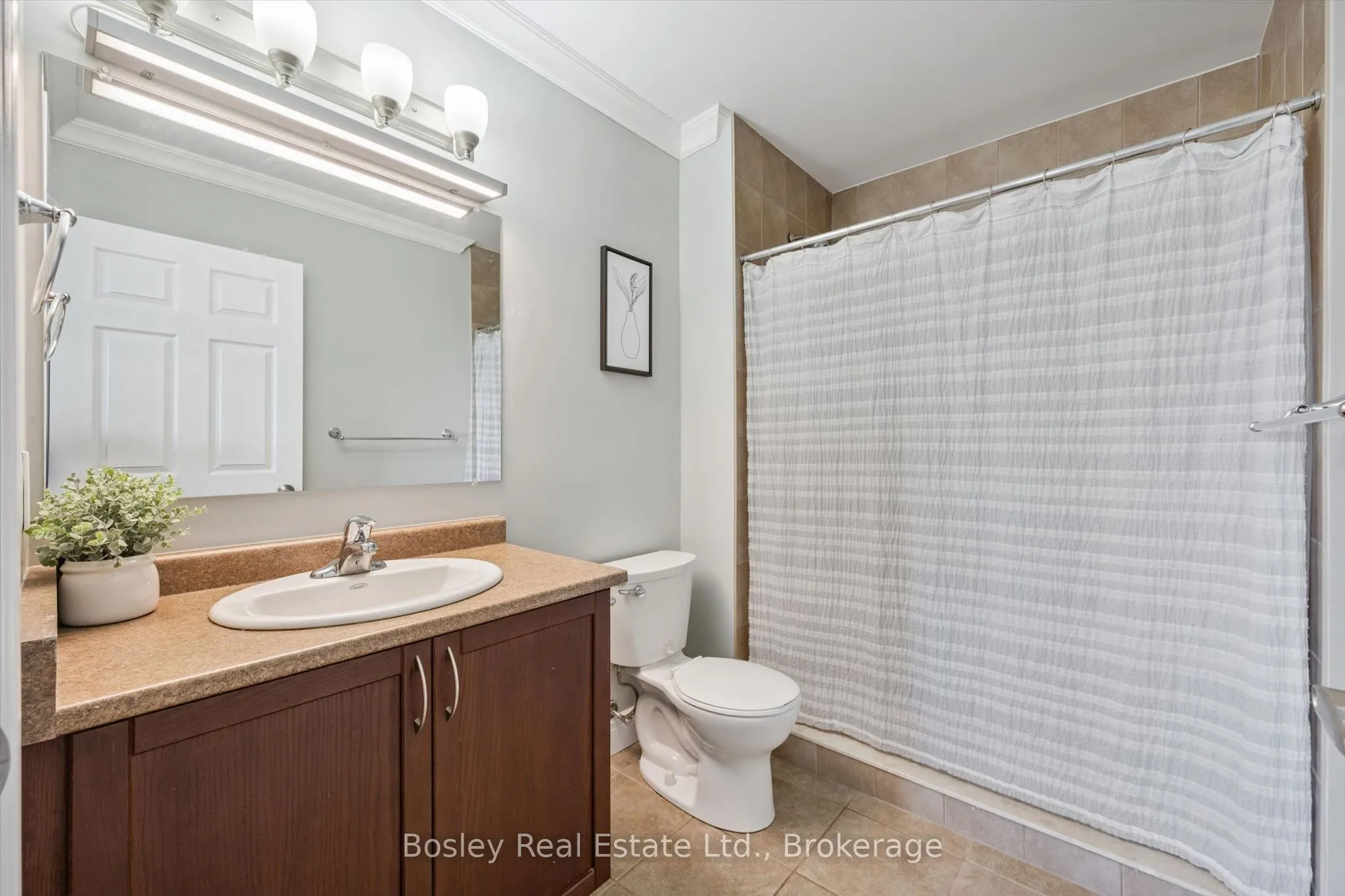 2 Colonial Drive #314